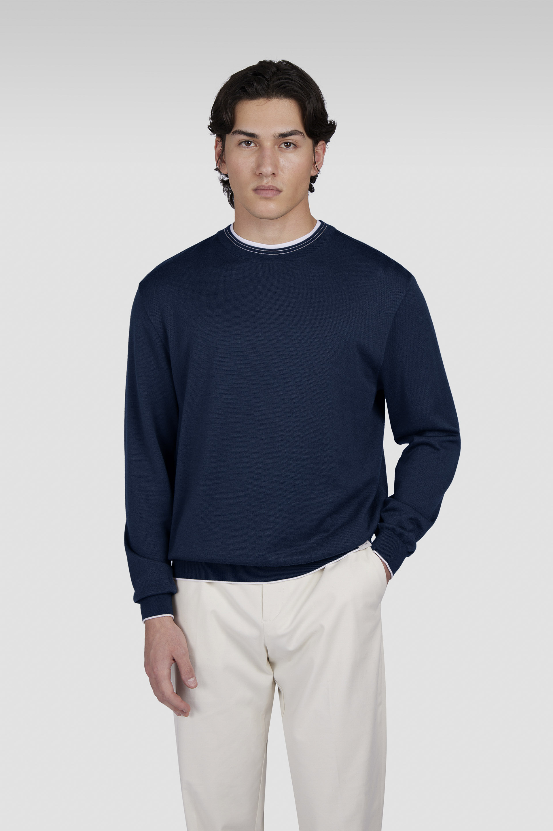 Wool and cashmere crewneck sweater image number 0 Wool and cashmere crewneck sweater image number 0