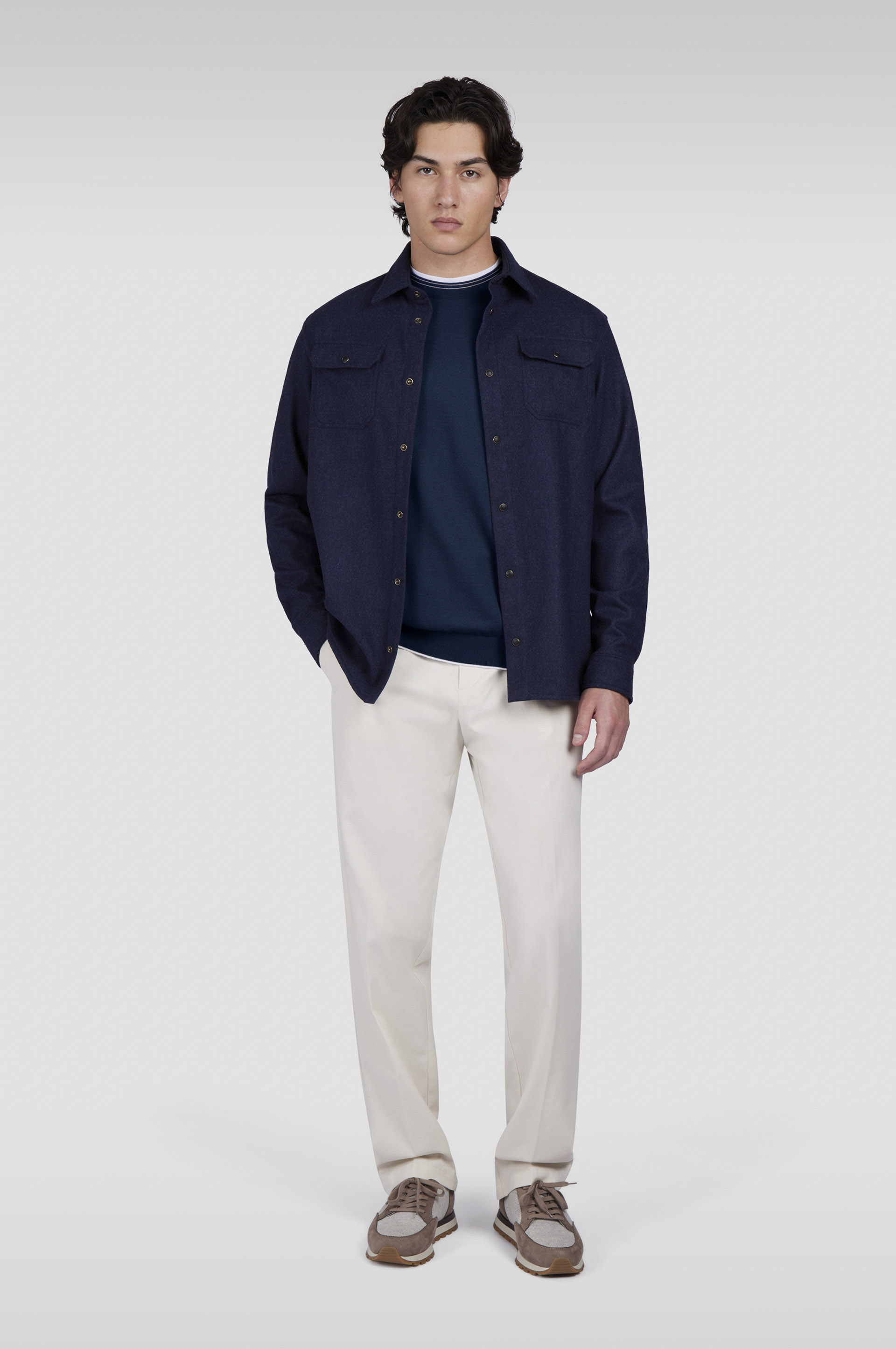 Wool and cashmere crewneck sweater image number 2 Wool and cashmere crewneck sweater image number 2