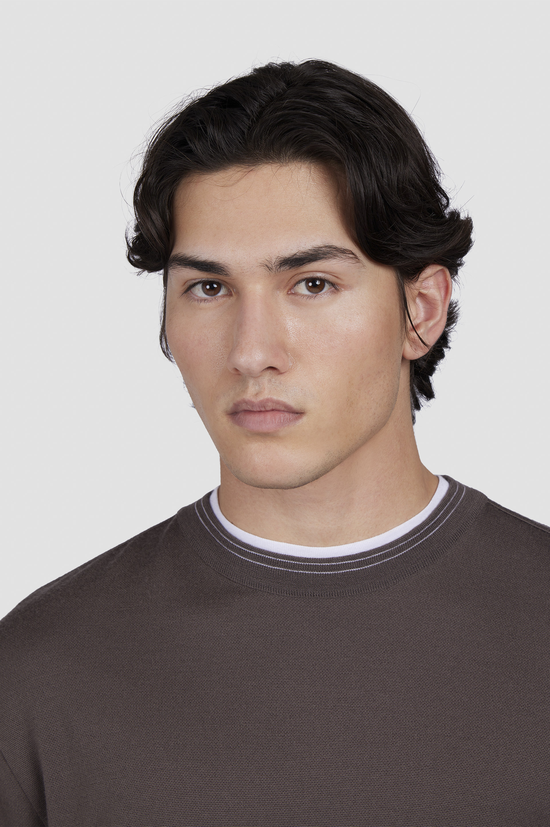 Pull à col rond en laine et cachemire image number 4