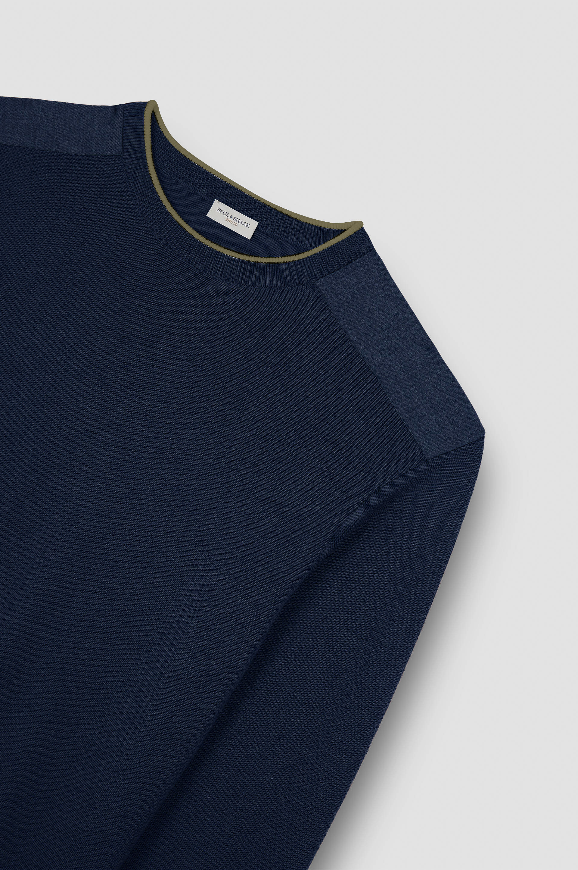 Merino Extrafine crewneck sweater image number 5
