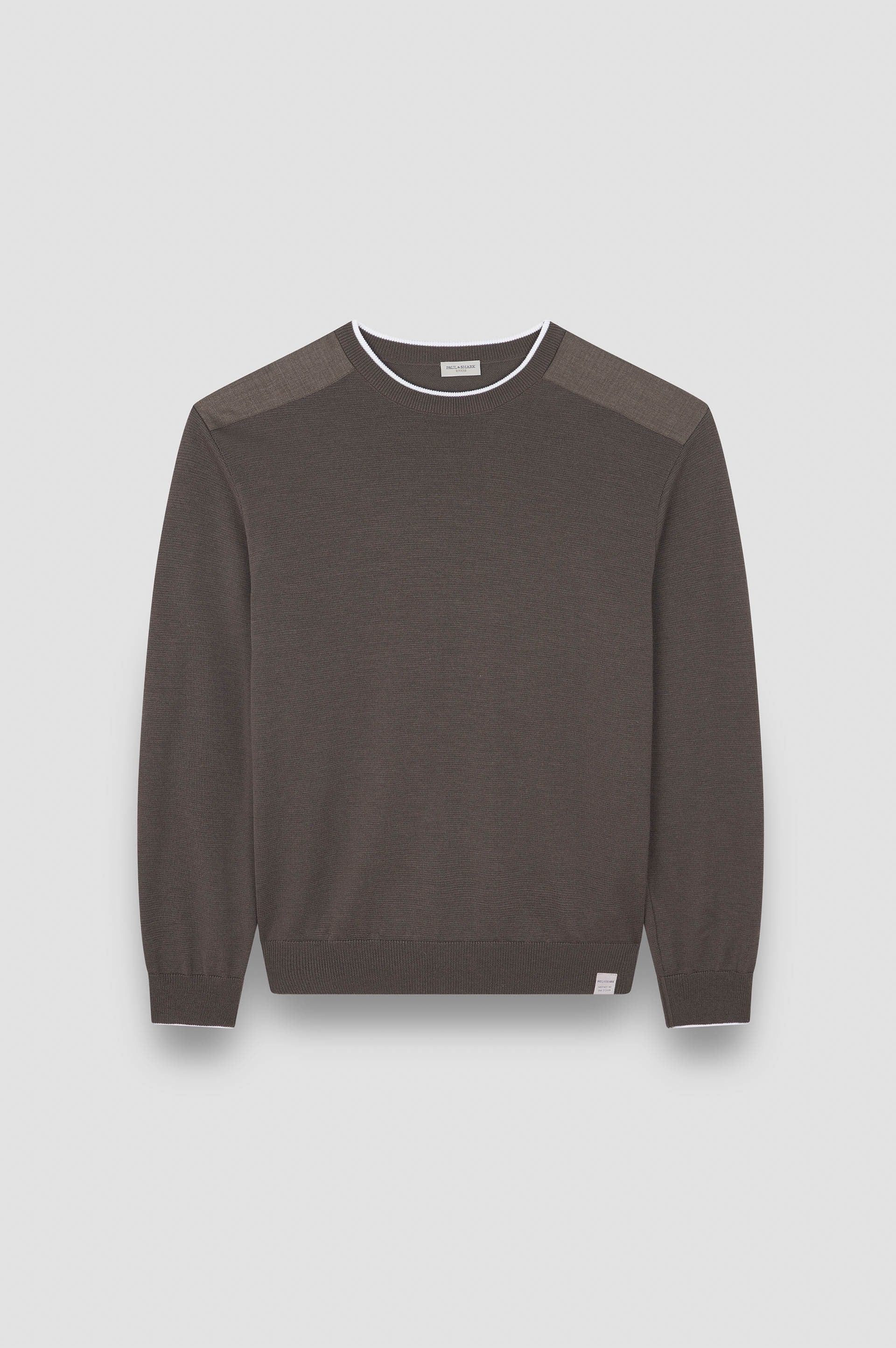 كنزة صوفية بلمسة ناعمة وباردة image number 1