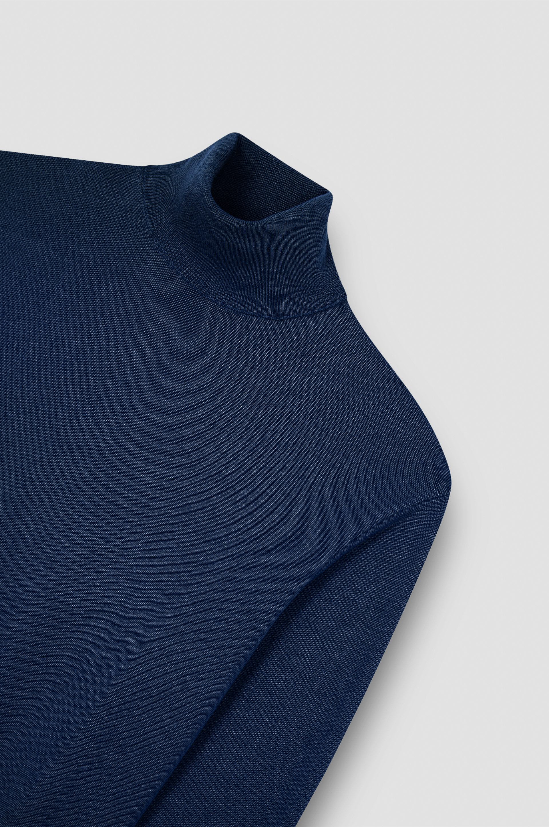 Wool and silk turtleneck sweater image number 5 Wool and silk turtleneck sweater image number 5