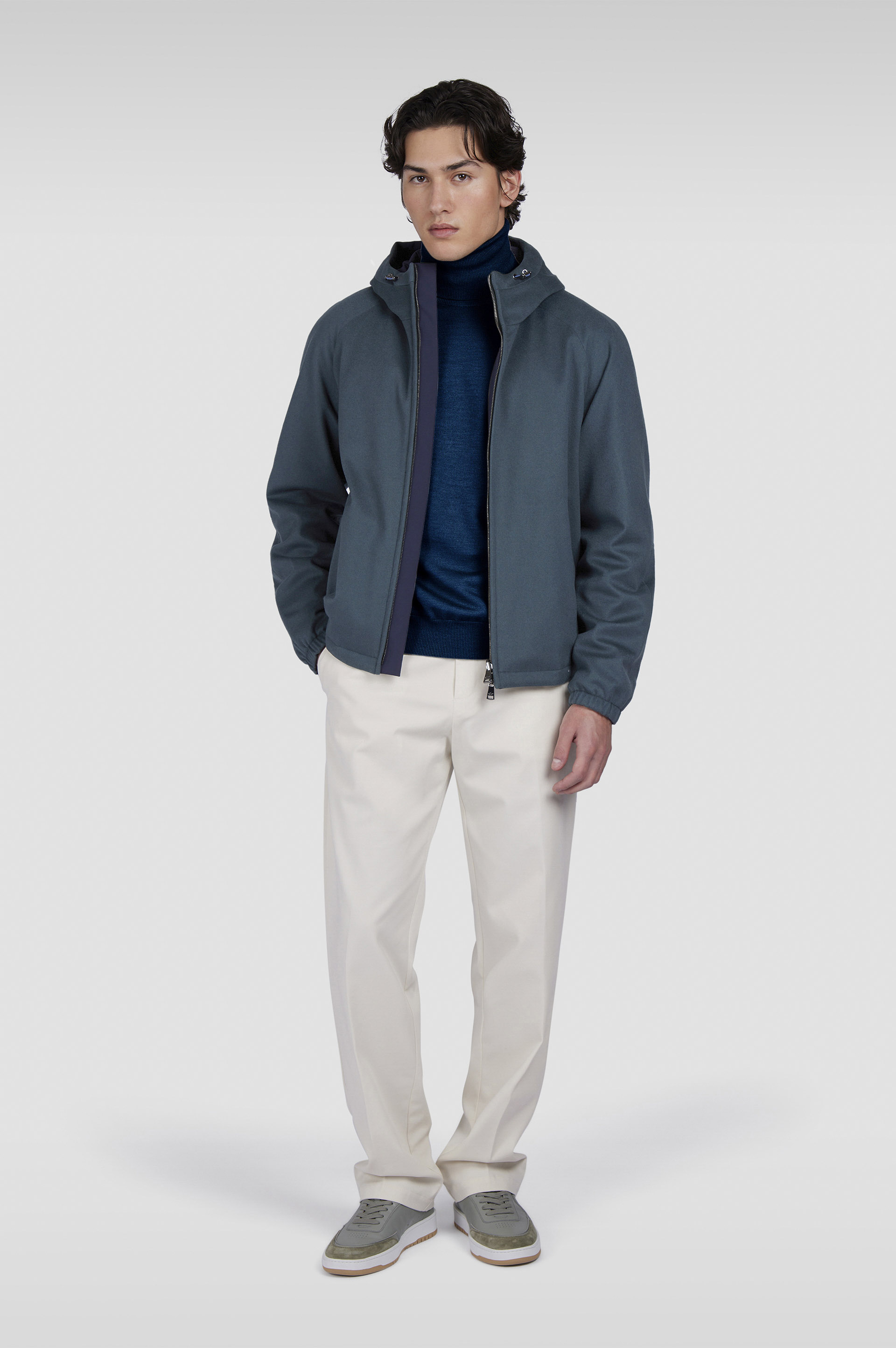 Wool and silk turtleneck sweater image number 2 Wool and silk turtleneck sweater image number 2