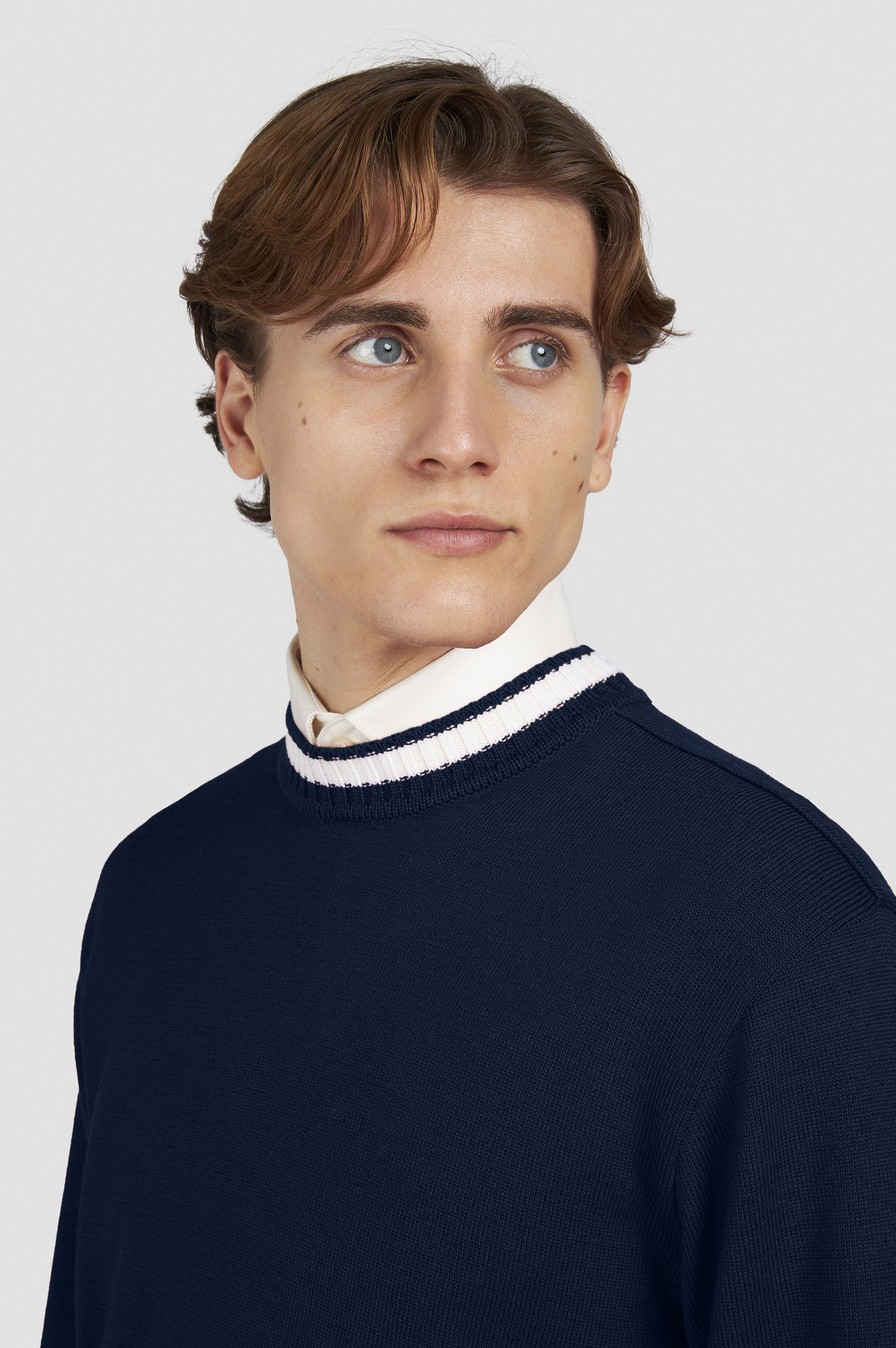 Pull à col rond en laine soft cool touch image number 4