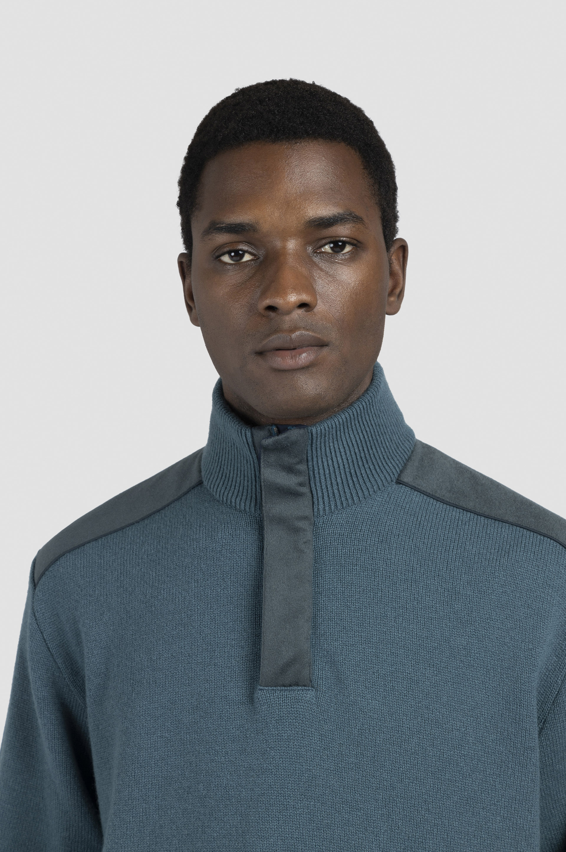 Typhoon® Platinum wool cashmere half zip sweater image number 4 Typhoon® Platinum wool cashmere half zip sweater image number 4