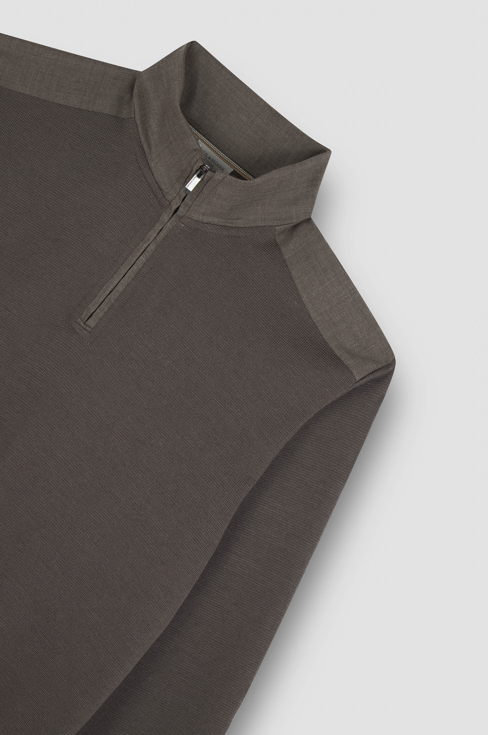 Pull à demi-zip en laine Mérinos Extrafin image number 5