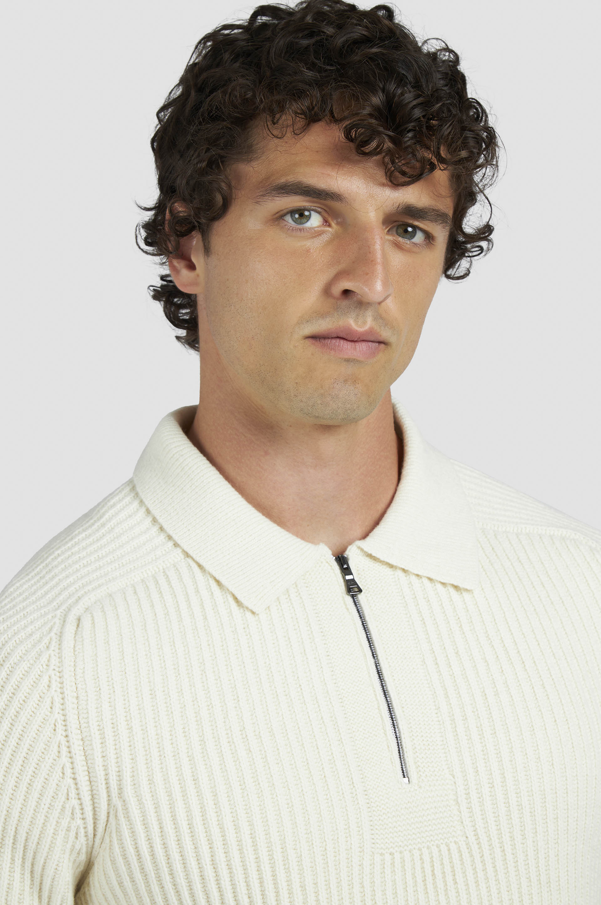 Polo con zip in Re-Wool image number 4 Polo con zip in Re-Wool image number 4