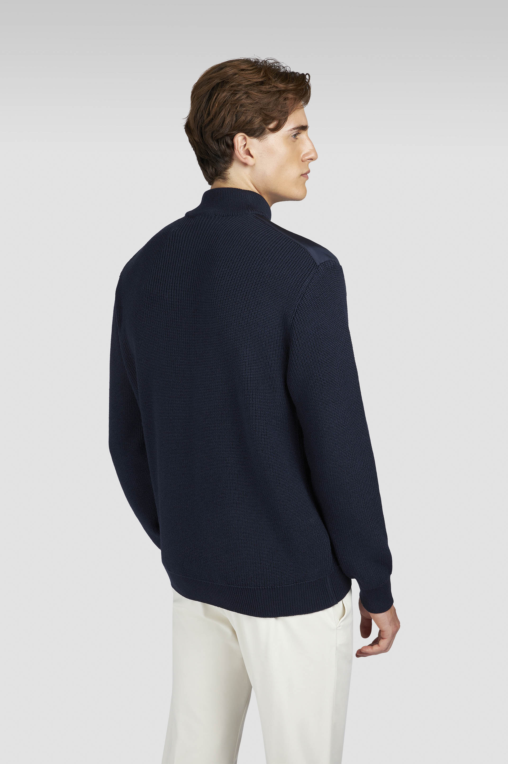 Suéter de media cremallera de lana y seda con detalles de Typhoon® Silk image number 3