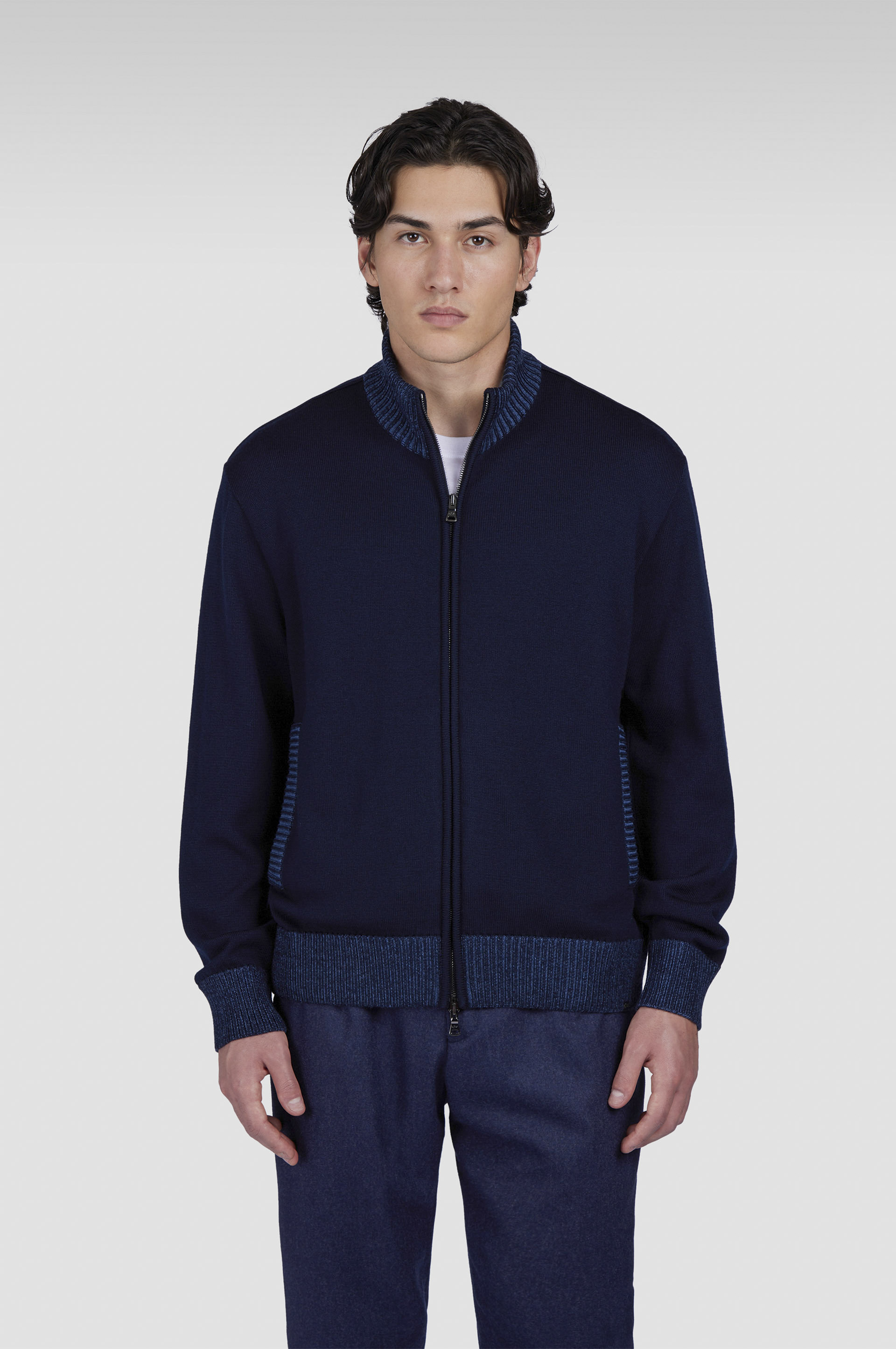 Soft Cool Touch Wollpullover mit Reißverschluss image number 0 Soft Cool Touch Wollpullover mit Reißverschluss image number 0