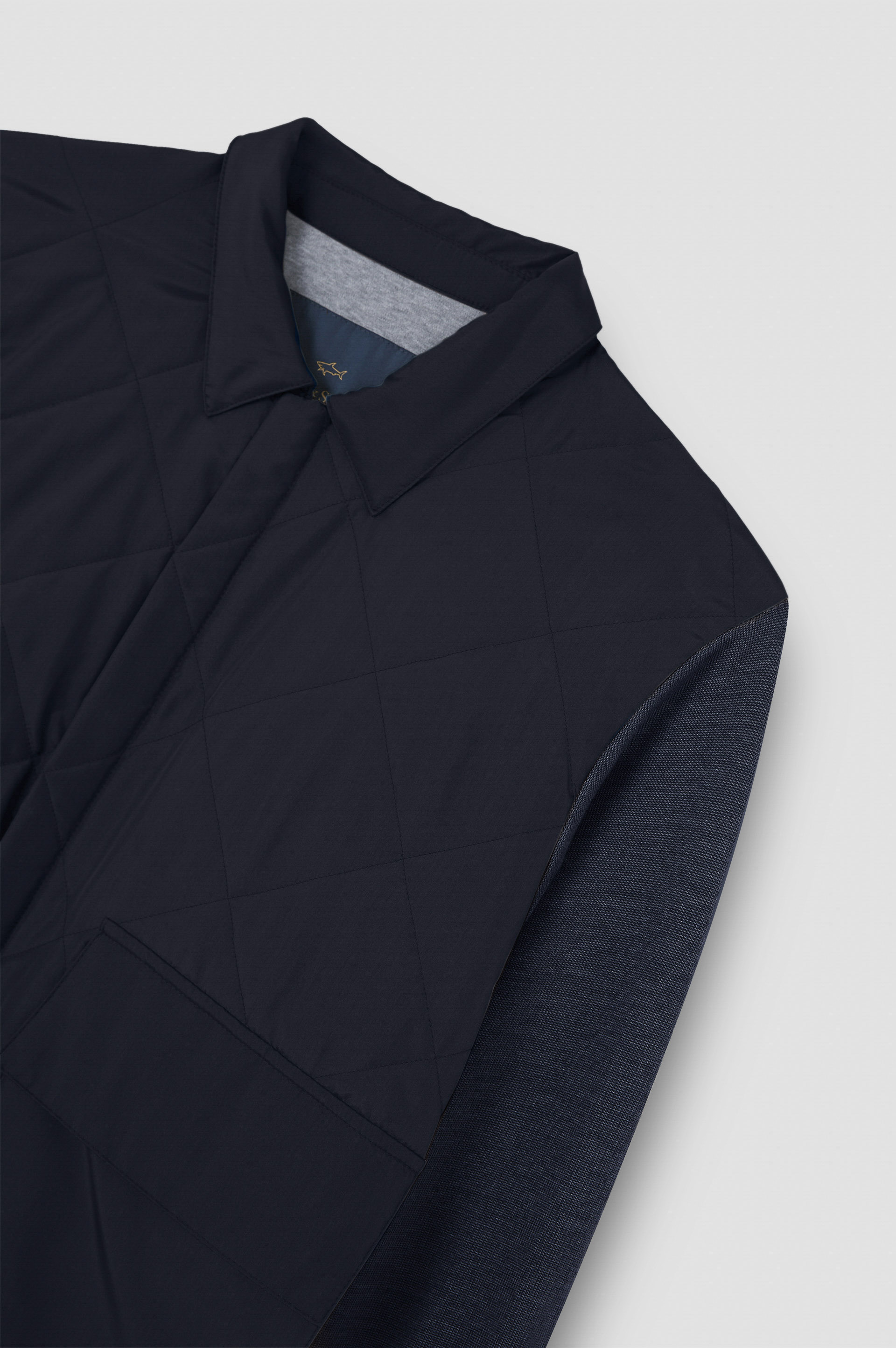 Hybrid-Reißverschlusshemdjacke aus Wolle, Seide und Typhoon® Silk image number 6 Hybrid-Reißverschlusshemdjacke aus Wolle, Seide und Typhoon® Silk image number 6