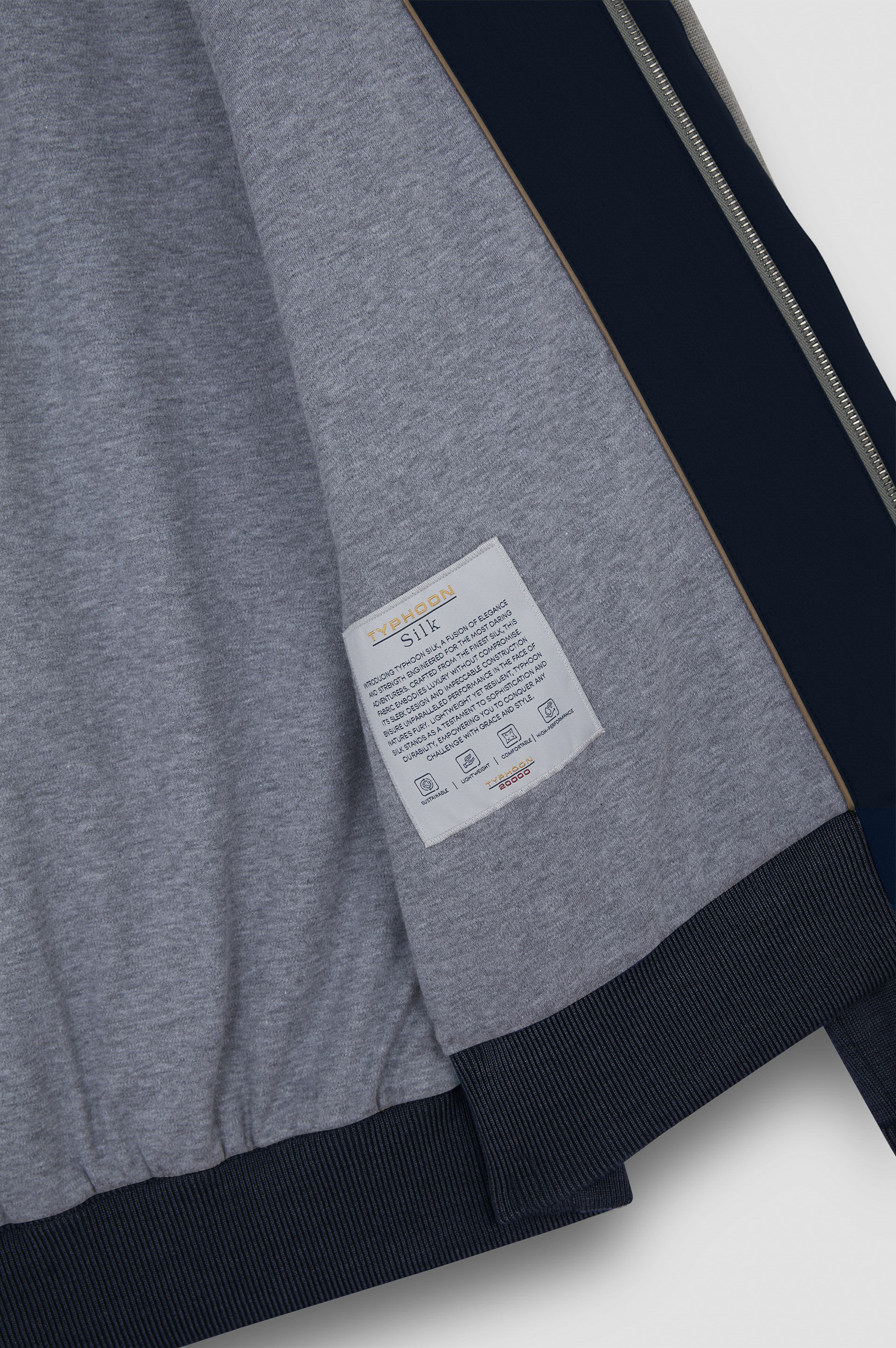 Hybrid-Reißverschlusshemdjacke aus Wolle, Seide und Typhoon® Silk image number 5 Hybrid-Reißverschlusshemdjacke aus Wolle, Seide und Typhoon® Silk image number 5