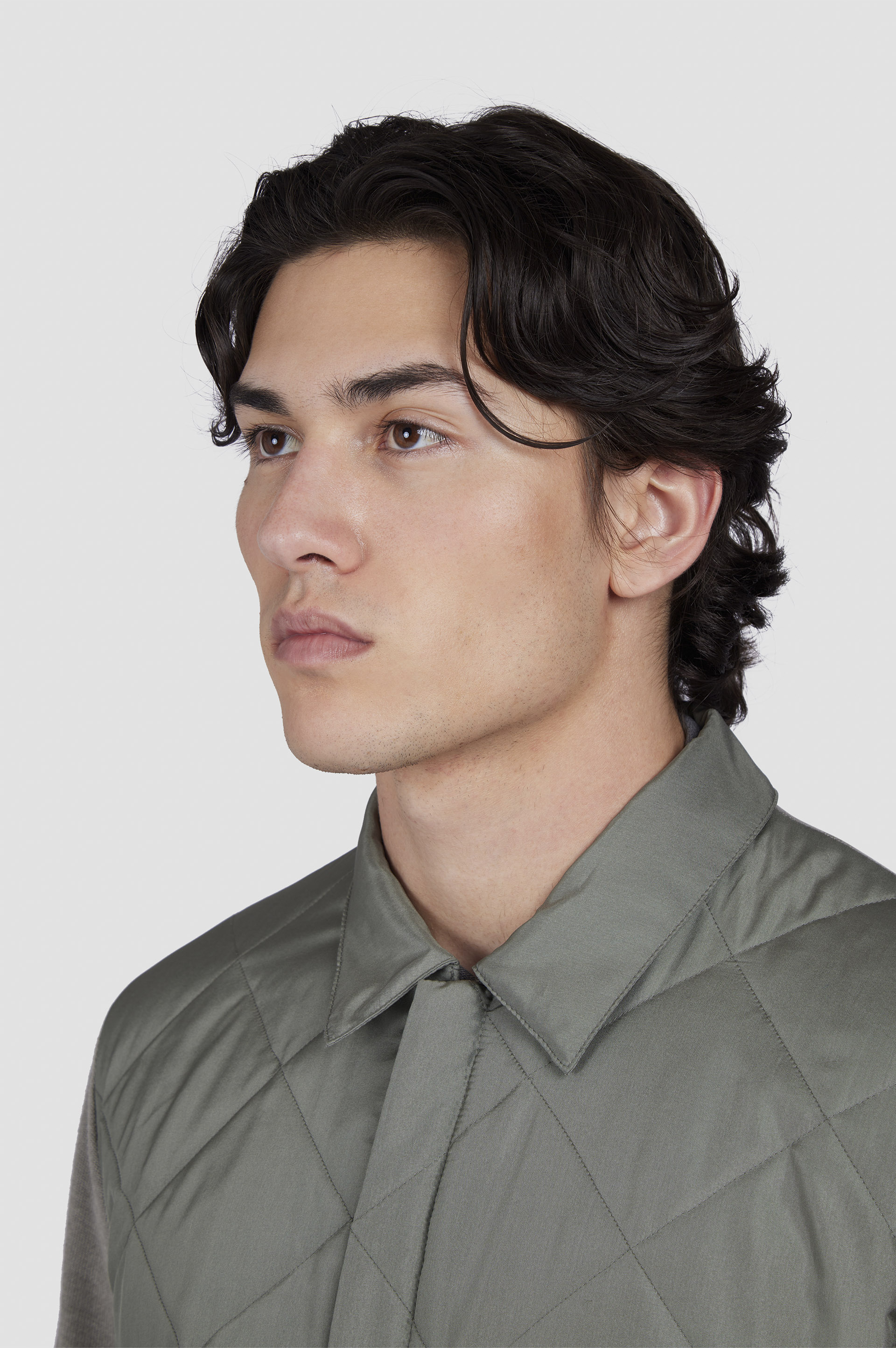 Hybrid zip-up Shaket in Typhoon® Silk, wool and silk image number 4 Hybrid zip-up Shaket in Typhoon® Silk, wool and silk image number 4