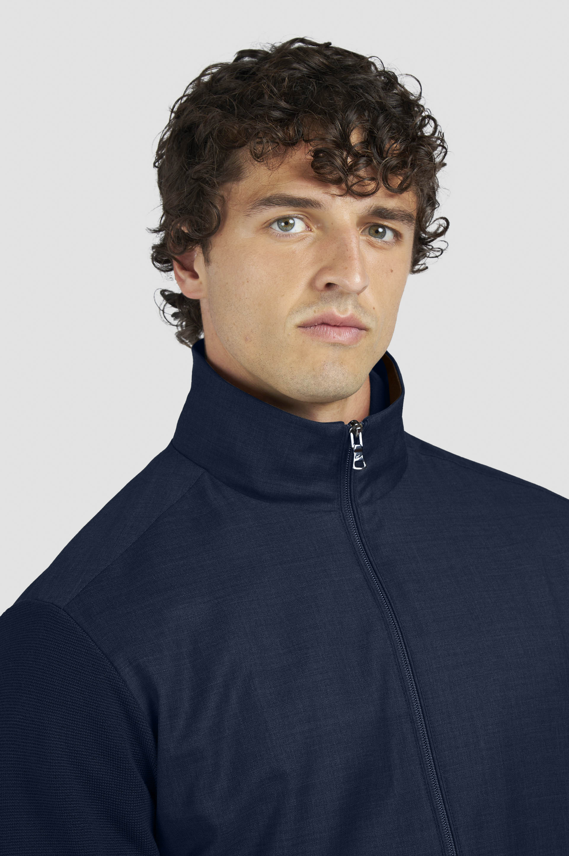 Cardigan Hybrid zip-up in lana Merino image number 4 Cardigan Hybrid zip-up in lana Merino image number 4