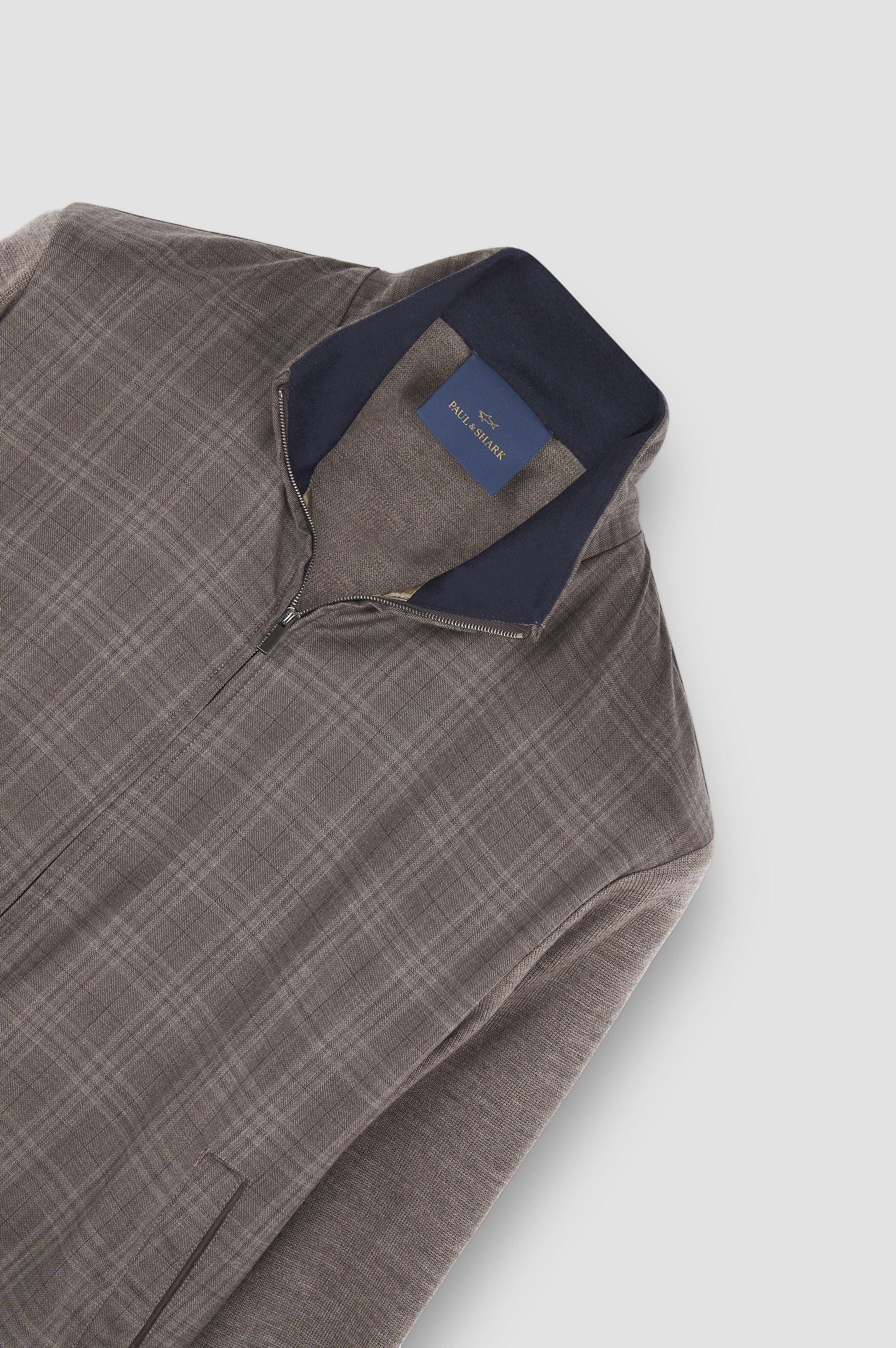 Merino Extrafine wool hybrid zip-up Sweater image number 7