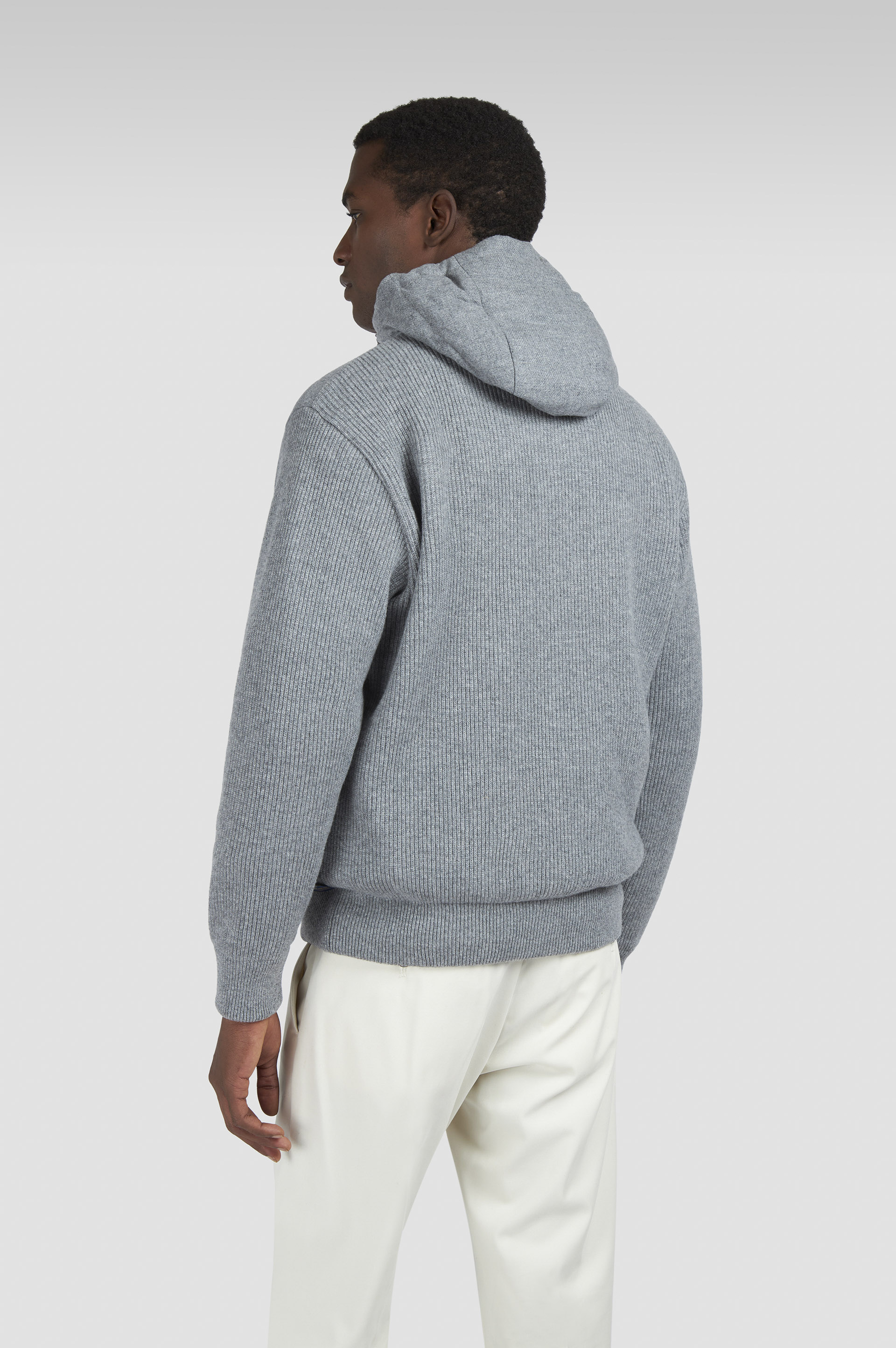 Hybrid zip-up cardigan in wool, cashmere, and Re-Wool image number 3 Hybrid zip-up cardigan in wool, cashmere, and Re-Wool image number 3
