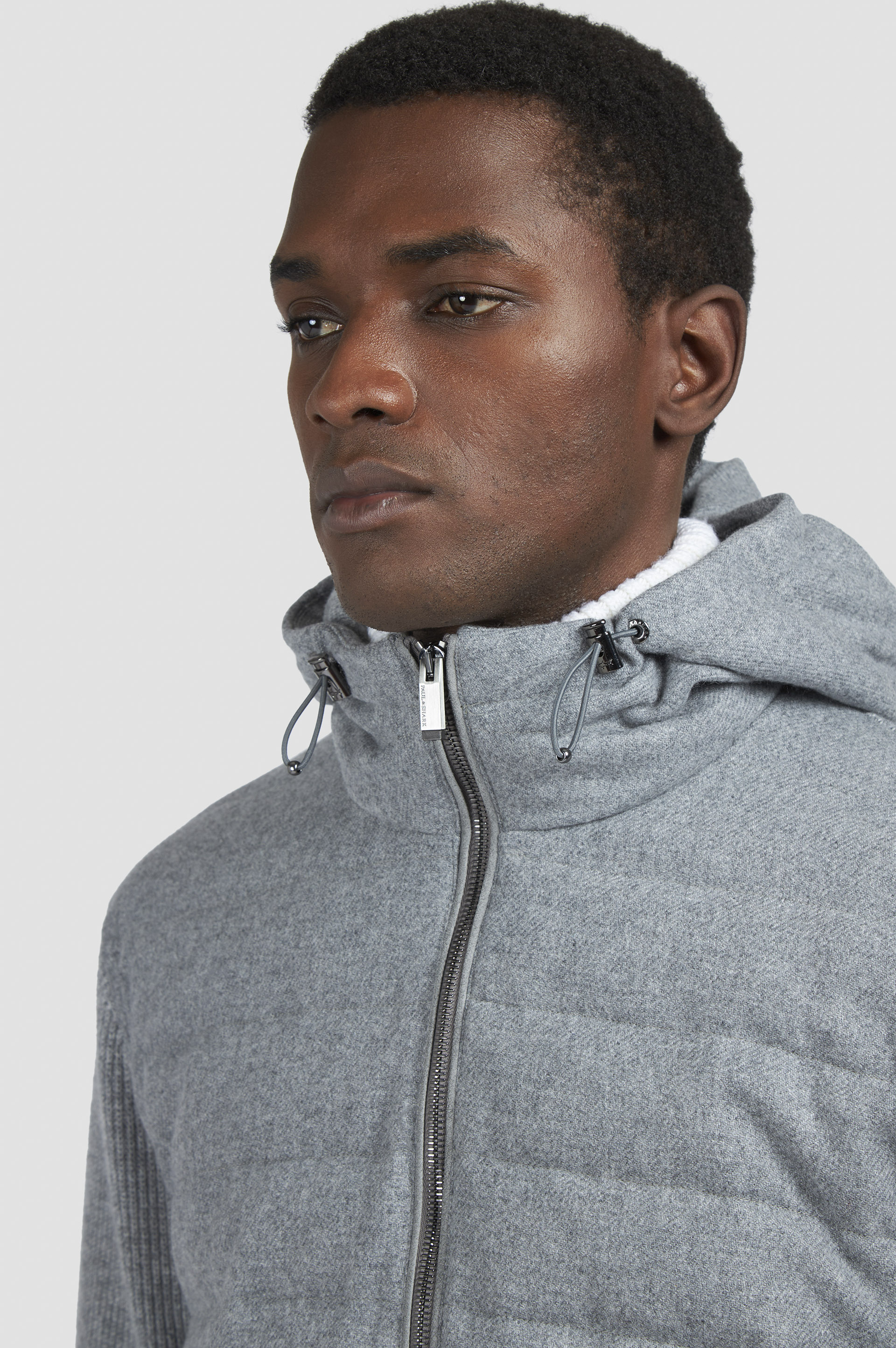 Hybrid zip-up cardigan in wool, cashmere, and Re-Wool image number 4 Hybrid zip-up cardigan in wool, cashmere, and Re-Wool image number 4
