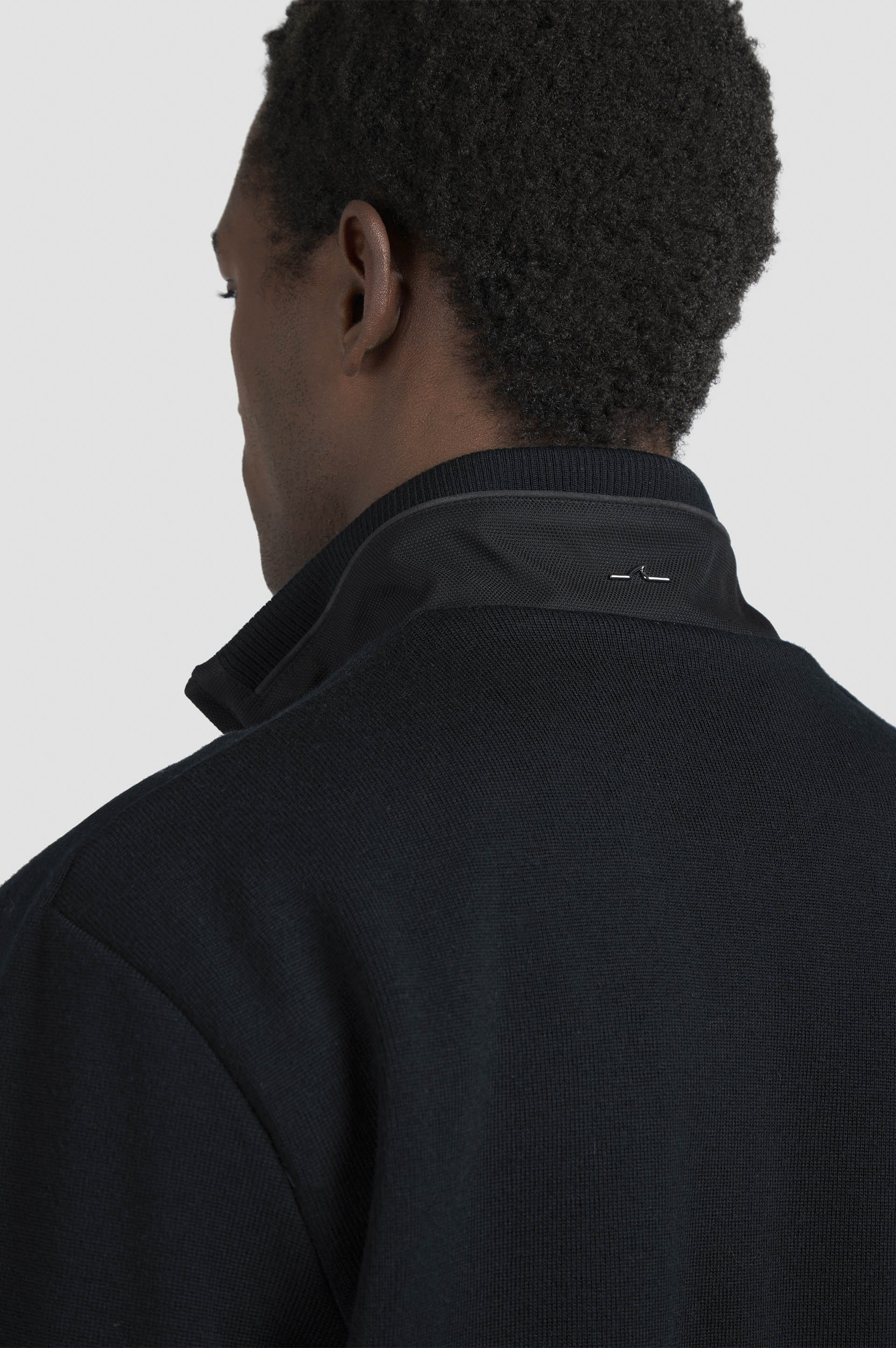 X-Soft Hybrid zip-up sweater in Soft Cool Touch wool and Typhoon® image number 5 X-Soft Hybrid zip-up sweater in Soft Cool Touch wool and Typhoon® image number 5