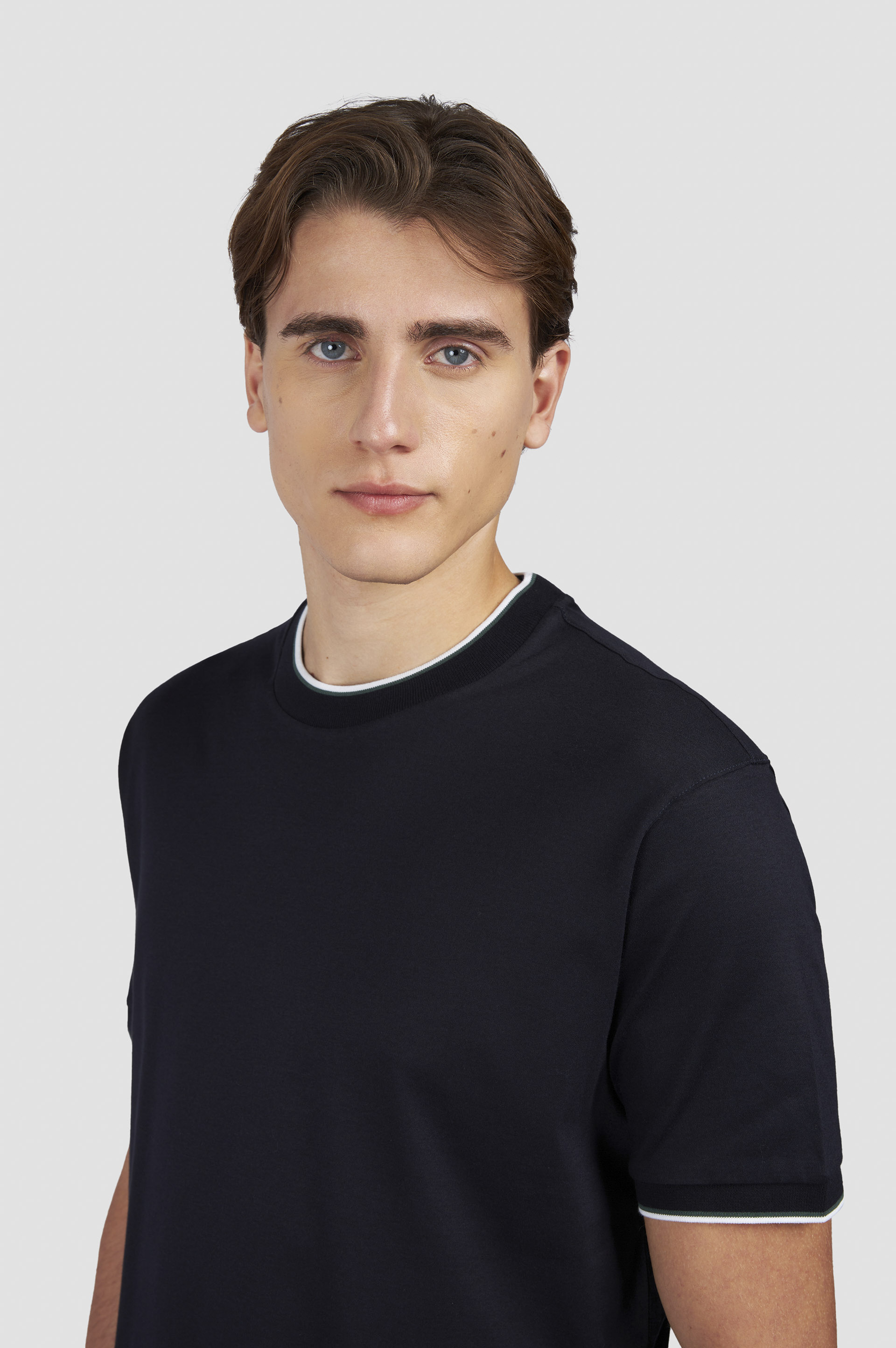 Cami seta X-Soft de algodón Interlock con perfiles a contraste image number 4