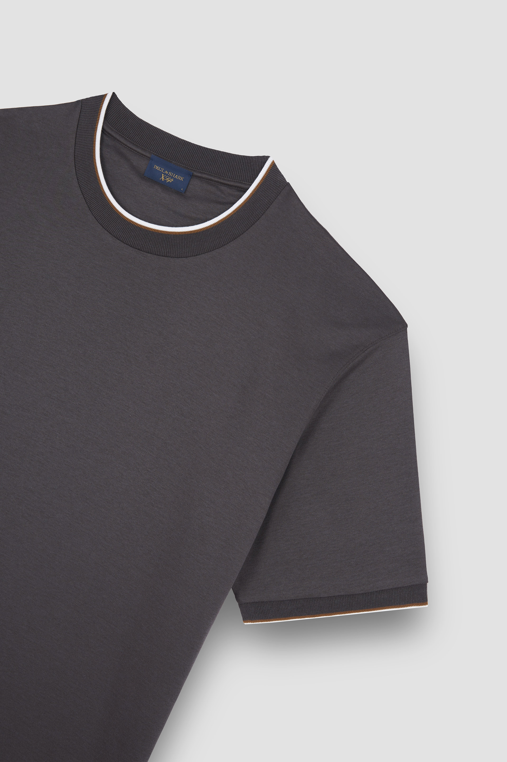 X-Soft Interlock cotton T-shirt with contrast trims image number 5 X-Soft Interlock cotton T-shirt with contrast trims image number 5