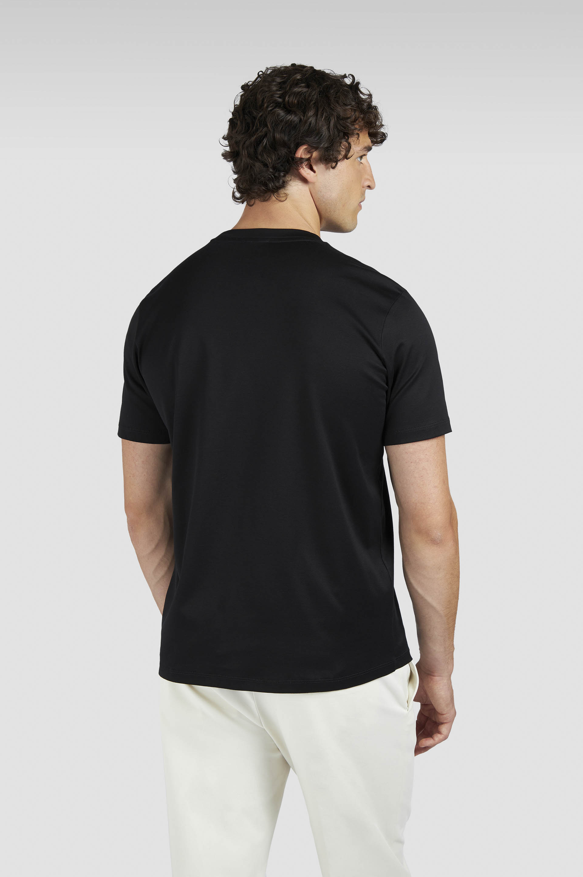 T-shirt in cotone Aqua Touch con ricamo Shark Fin image number 3 T-shirt in cotone Aqua Touch con ricamo Shark Fin image number 3