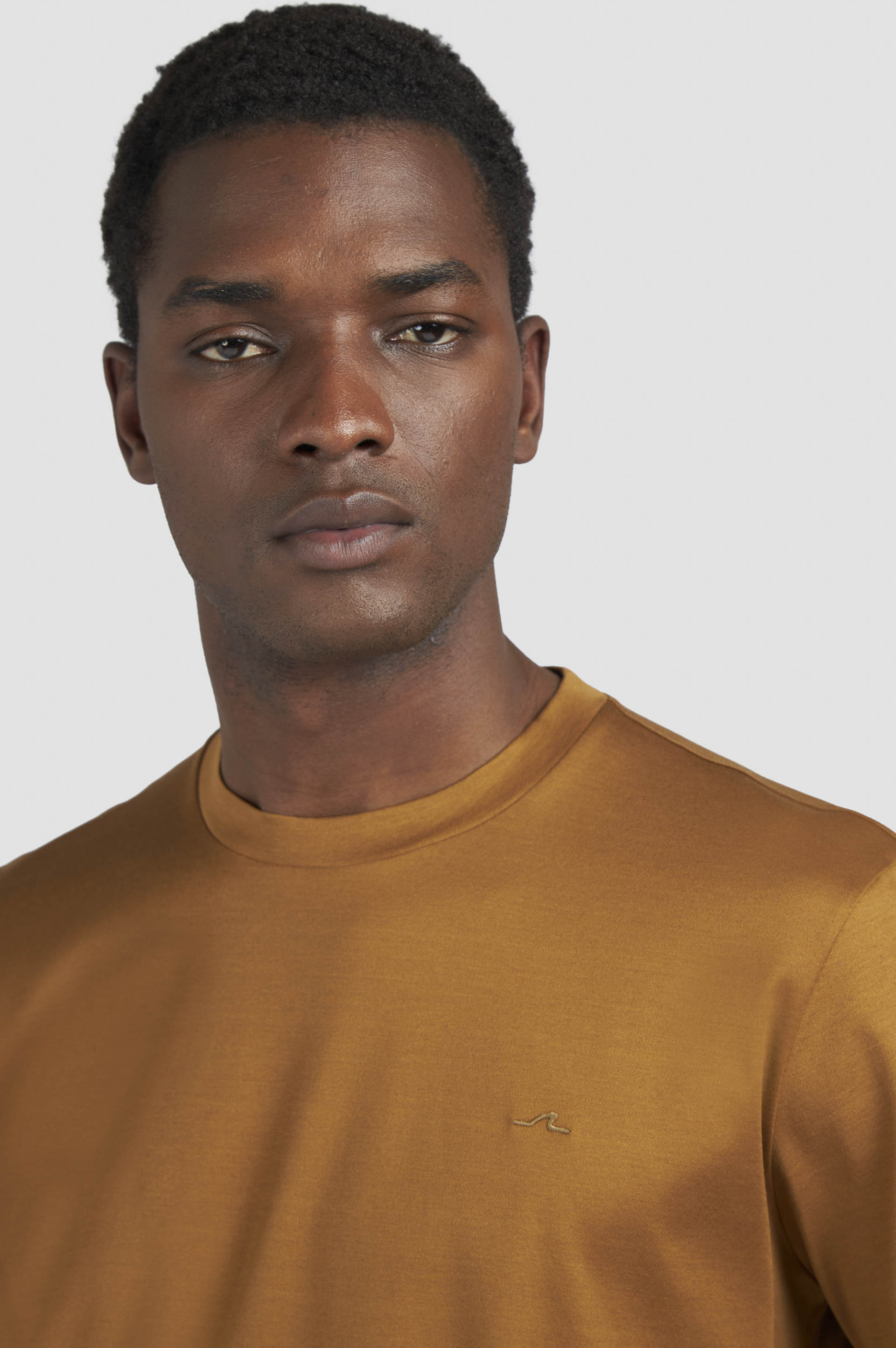 Aqua Touch cotton T-shirt with Shark Fin embroidery image number 4