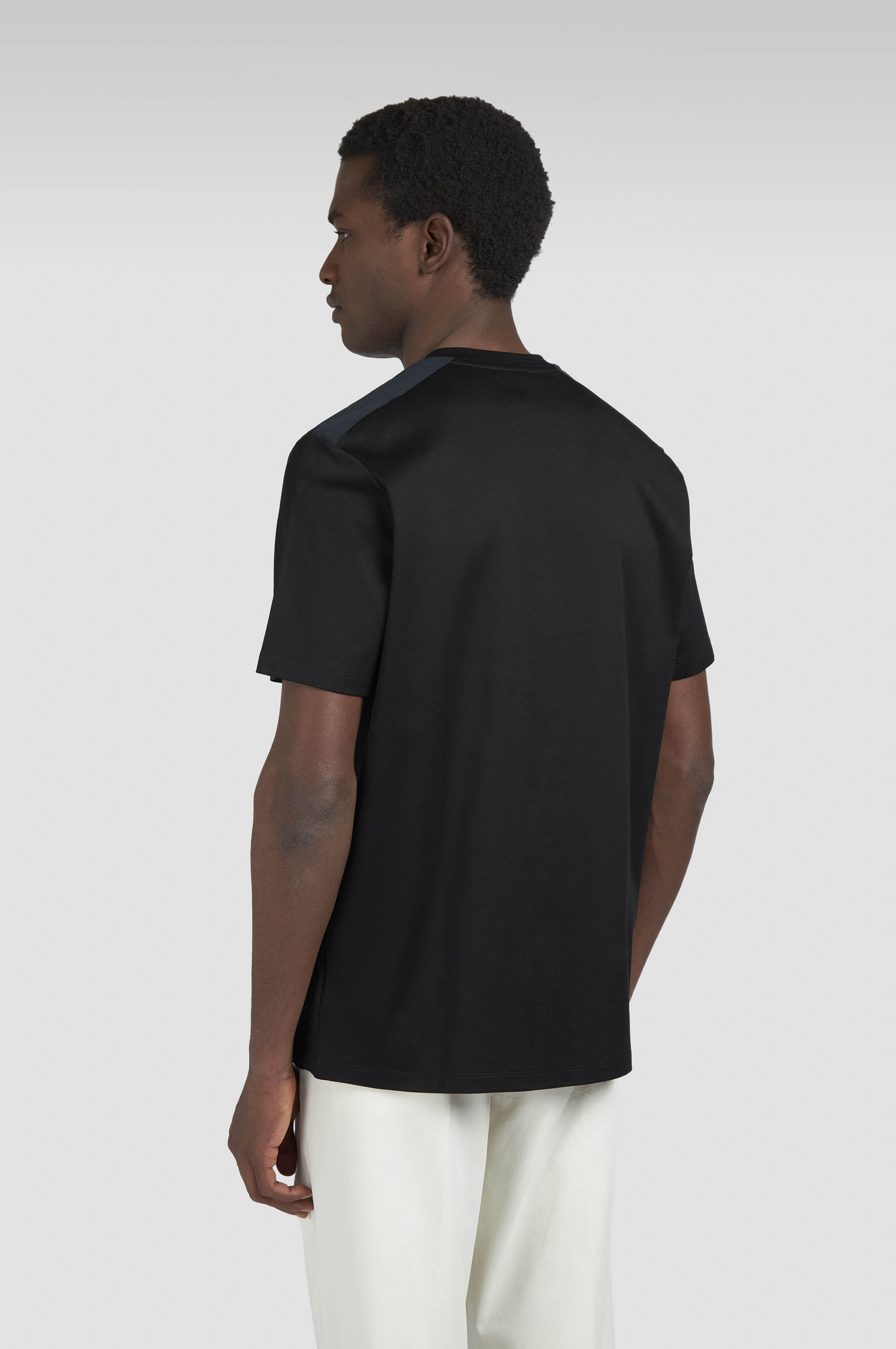 T-shirt en coton Aqua Touch avec des détails en Typhoon® Re-4x4 Stretch image number 3 T-shirt en coton Aqua Touch avec des détails en Typhoon® Re-4x4 Stretch image number 3