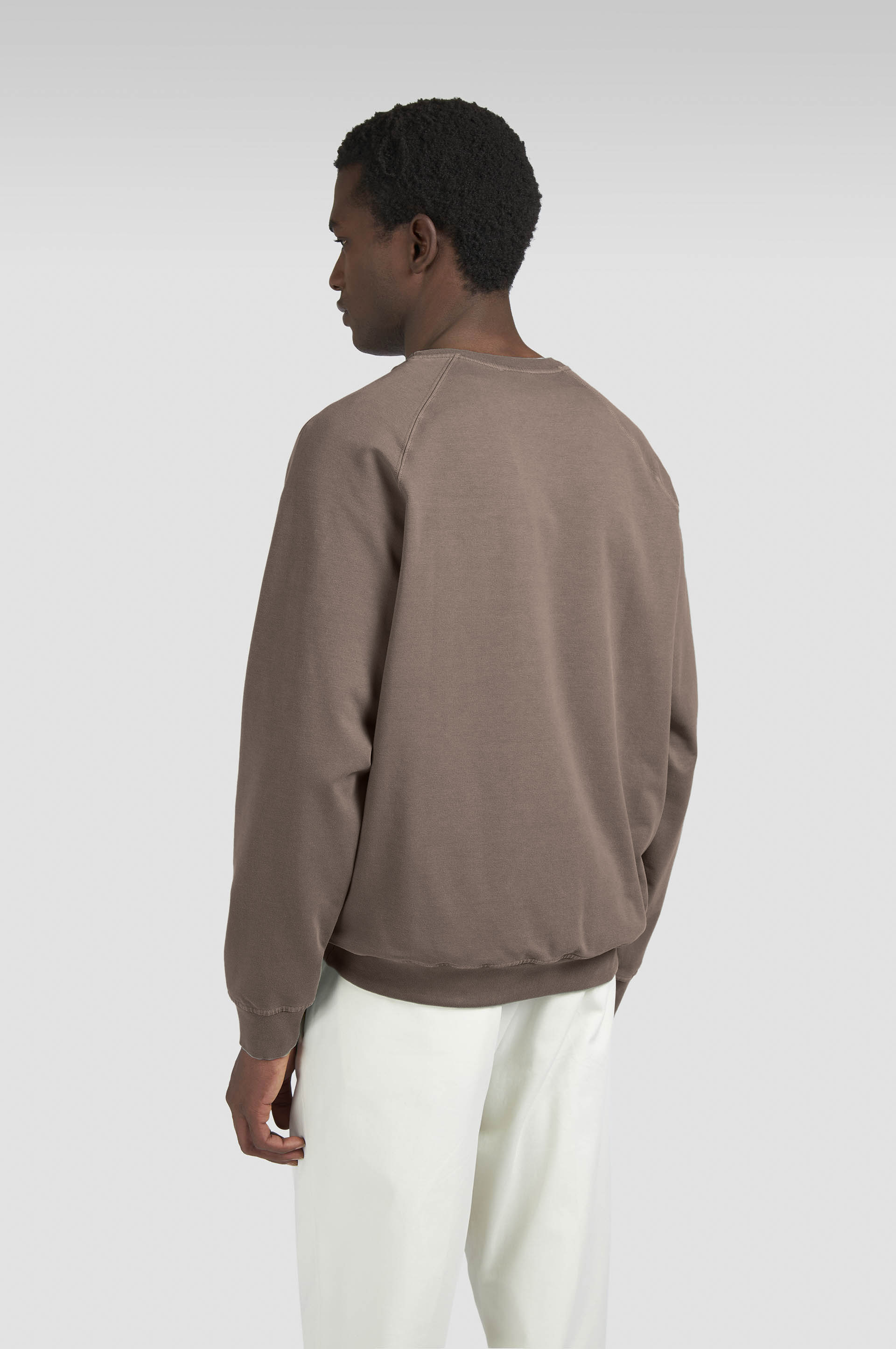 X-Soft garment-dyed cotton sweatshirt image number 3 X-Soft garment-dyed cotton sweatshirt image number 3