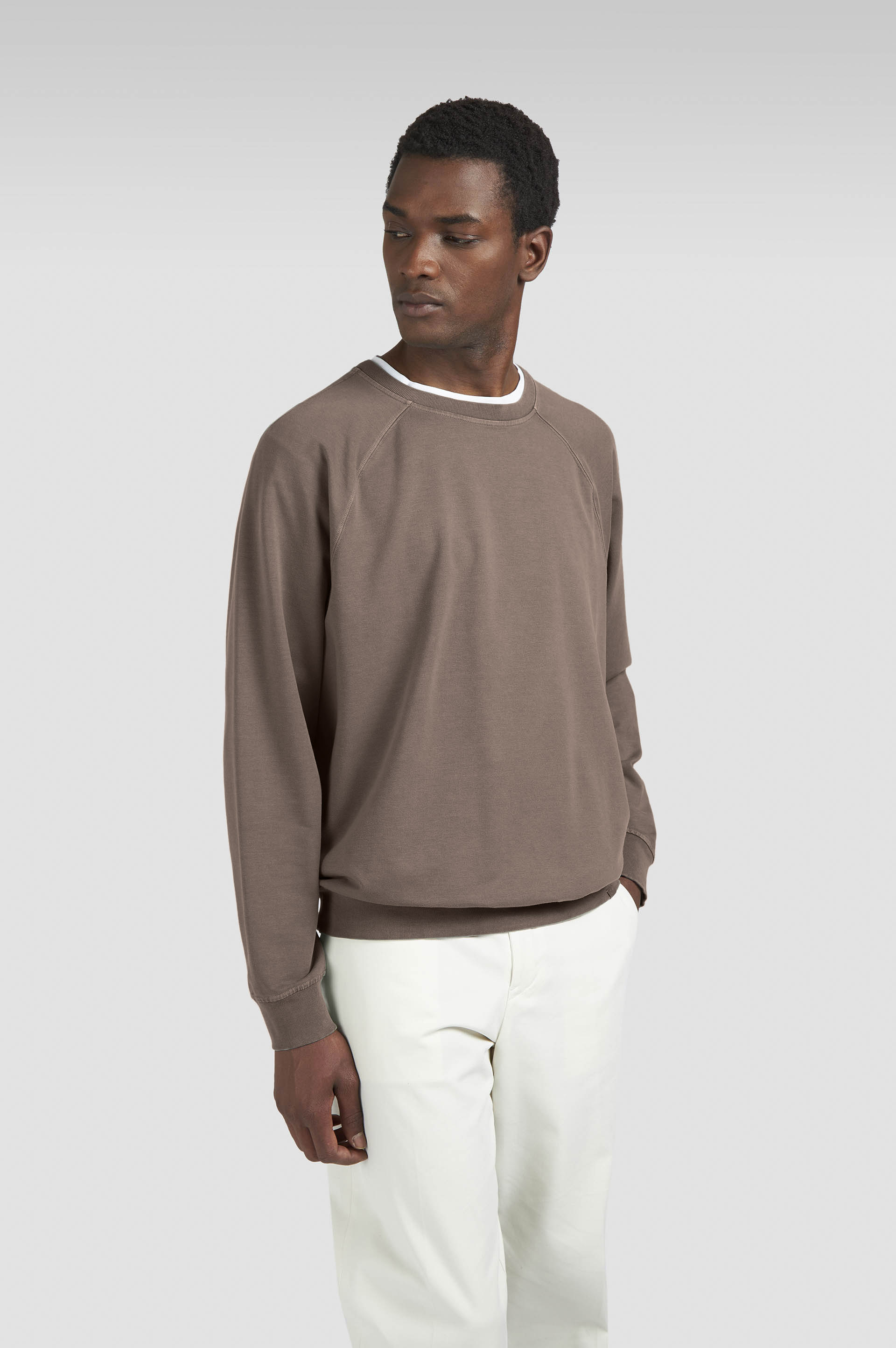 X-Soft garment-dyed cotton sweatshirt image number 0 X-Soft garment-dyed cotton sweatshirt image number 0
