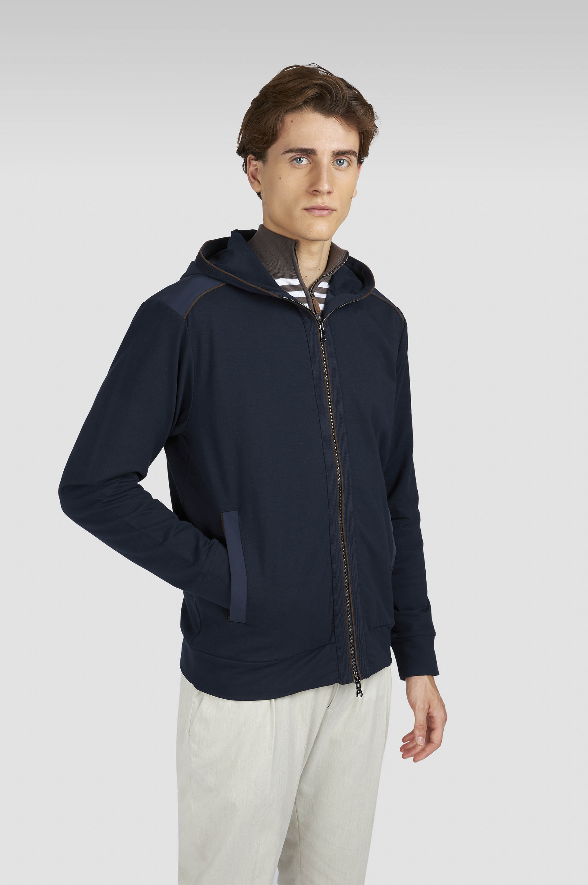 X-Soft cotton sweatshirt with Typhoon® Re-4x4 Stretch details image number 0 X-Soft cotton sweatshirt with Typhoon® Re-4x4 Stretch details image number 0