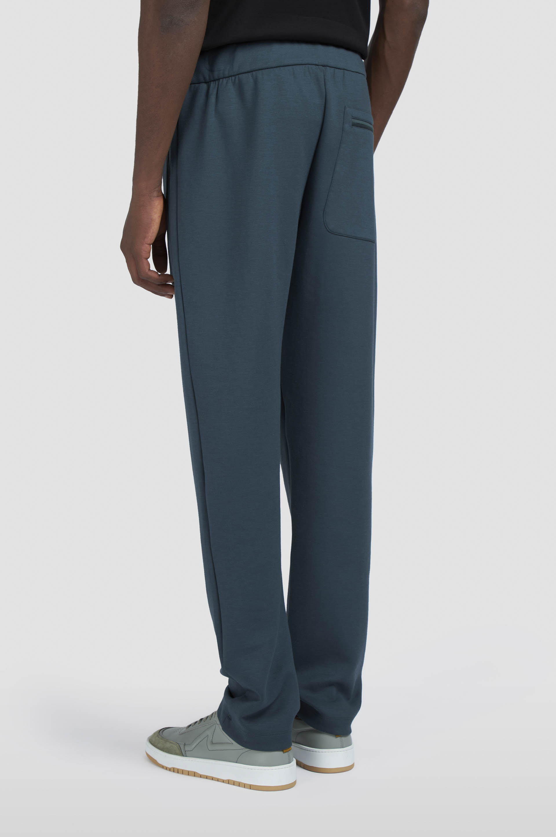 Pantalon de sport en coton Supima® avec broderie Shark Fin image number 3 Pantalon de sport en coton Supima® avec broderie Shark Fin image number 3