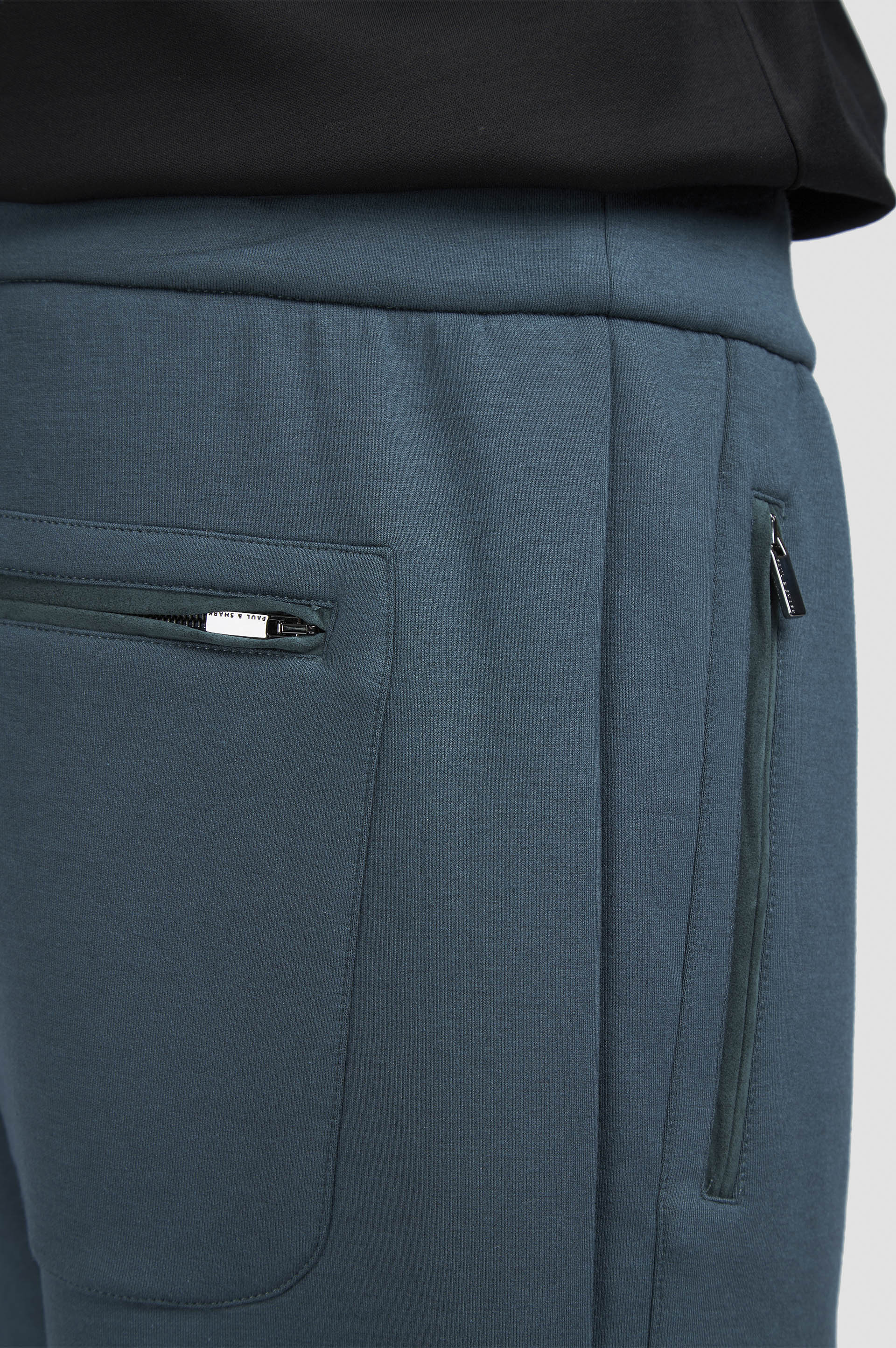 Pantalon de sport en coton Supima® avec broderie Shark Fin image number 4 Pantalon de sport en coton Supima® avec broderie Shark Fin image number 4