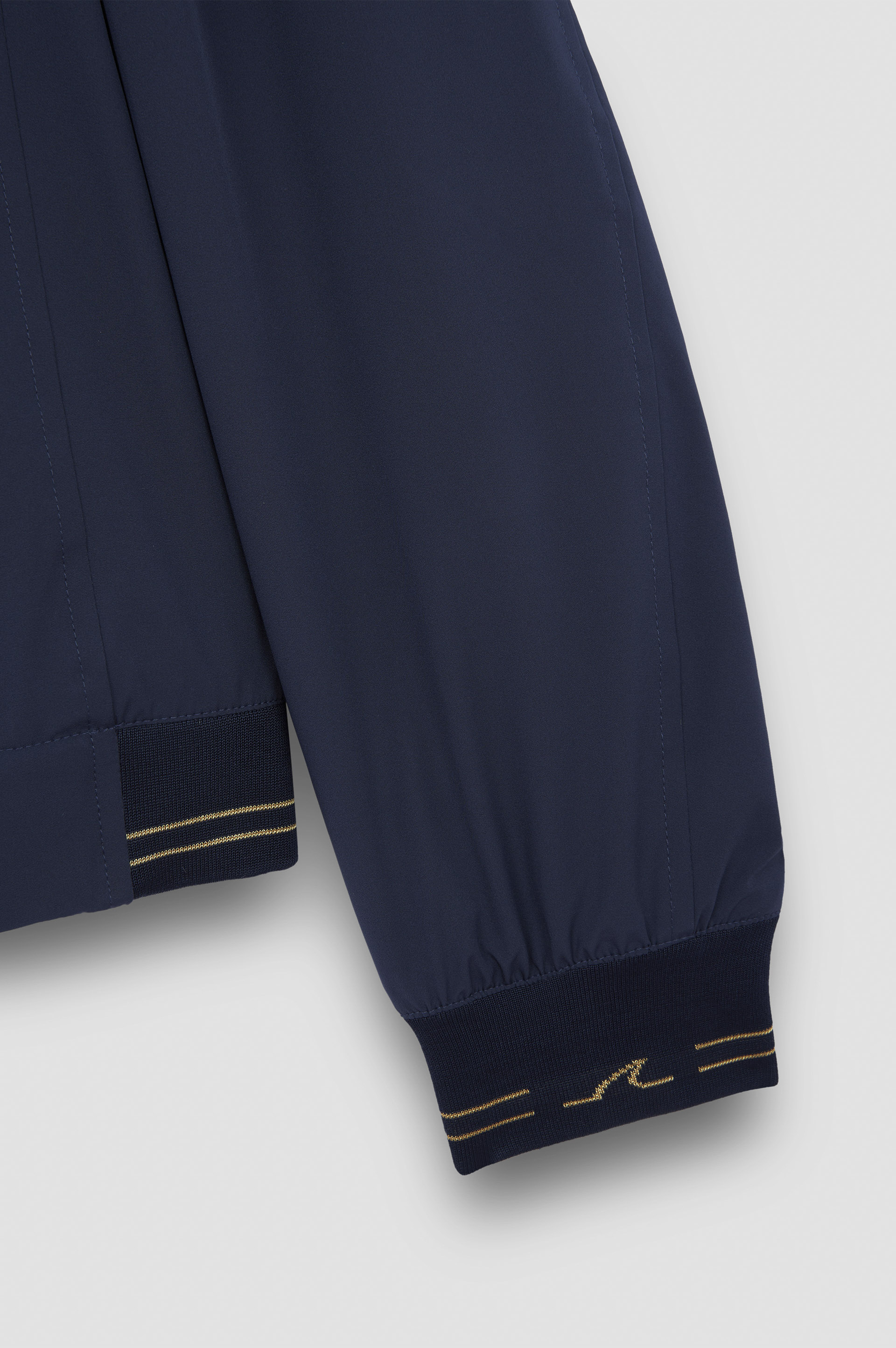 Bomber Typhoon® Re-4X4 Stretch image number 10