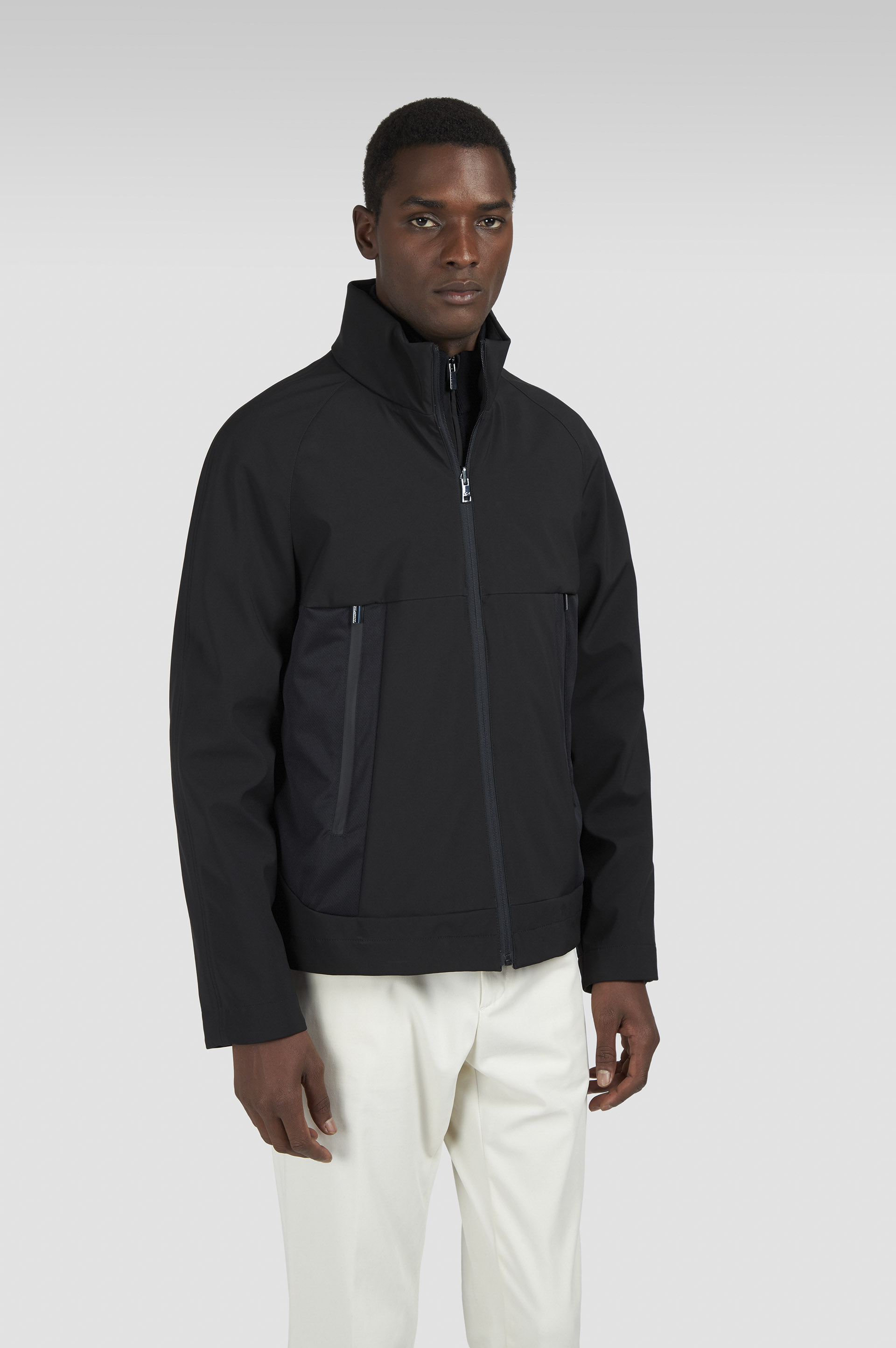 Chaqueta Typhoon® Aguaviento 4 en 1 image number 9 Chaqueta Typhoon® Aguaviento 4 en 1 image number 9