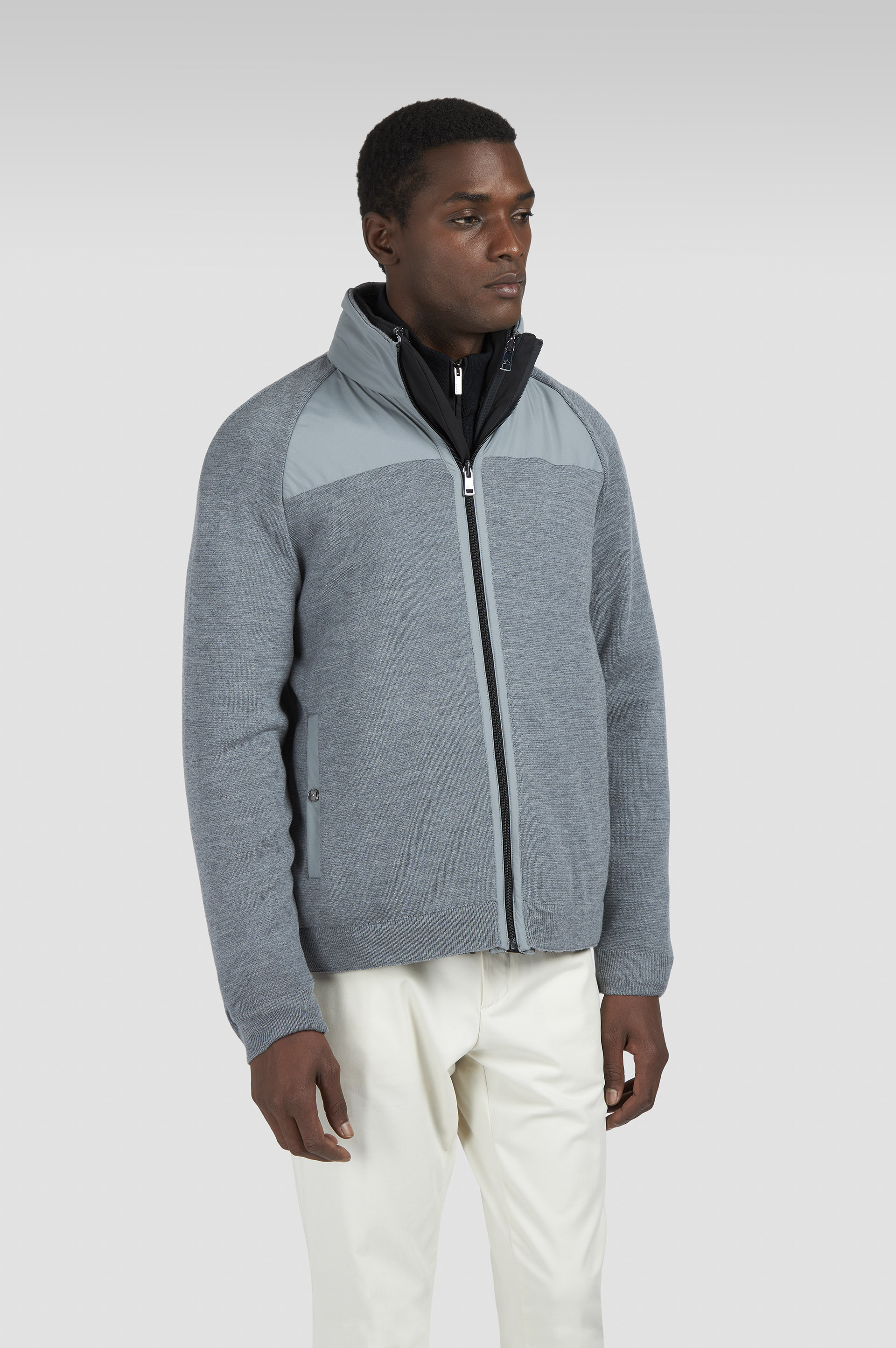 Chaqueta Typhoon® Aguaviento 4 en 1 image number 8 Chaqueta Typhoon® Aguaviento 4 en 1 image number 8