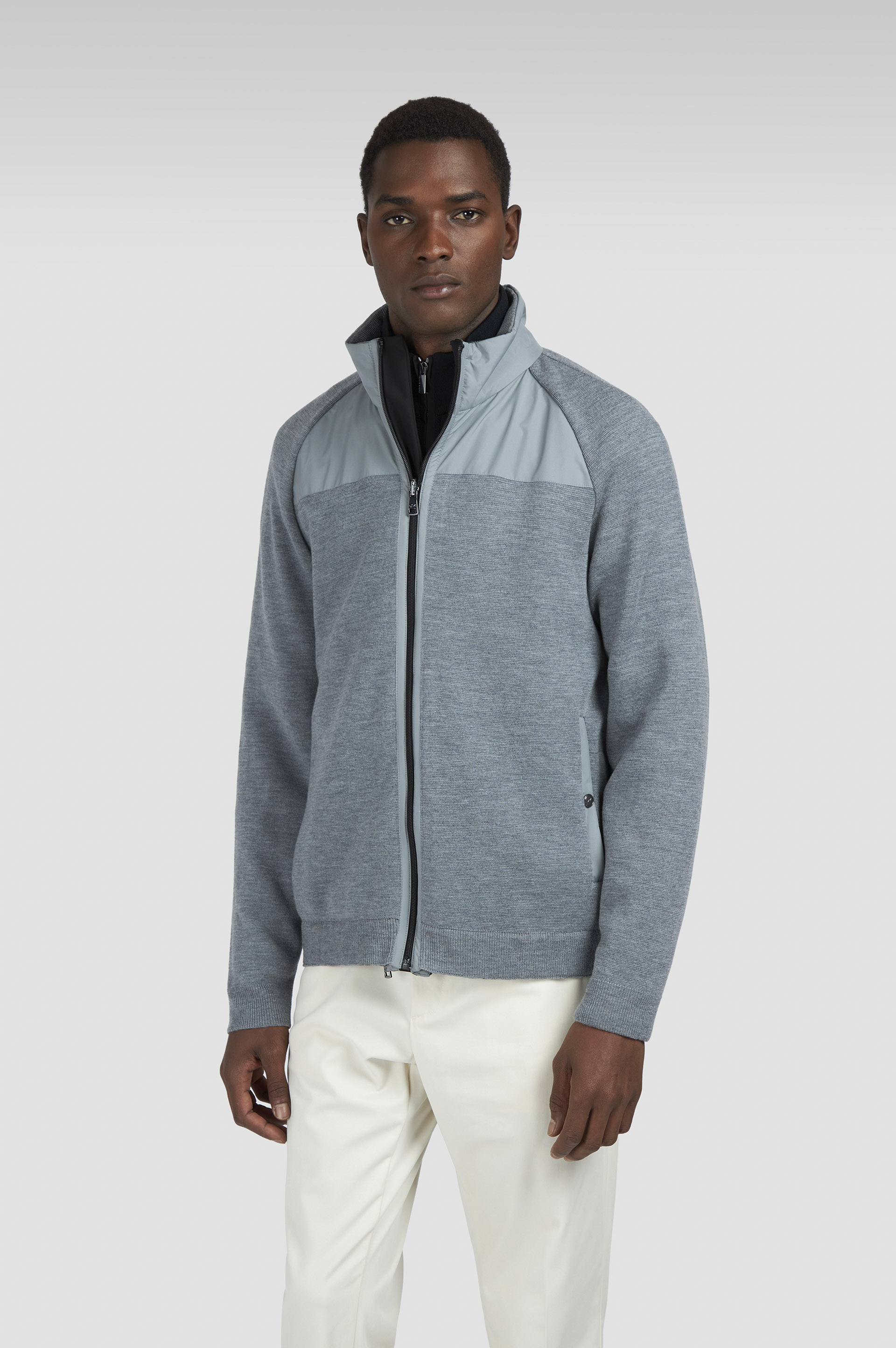 Chaqueta Typhoon® Aguaviento 4 en 1 image number 6 Chaqueta Typhoon® Aguaviento 4 en 1 image number 6
