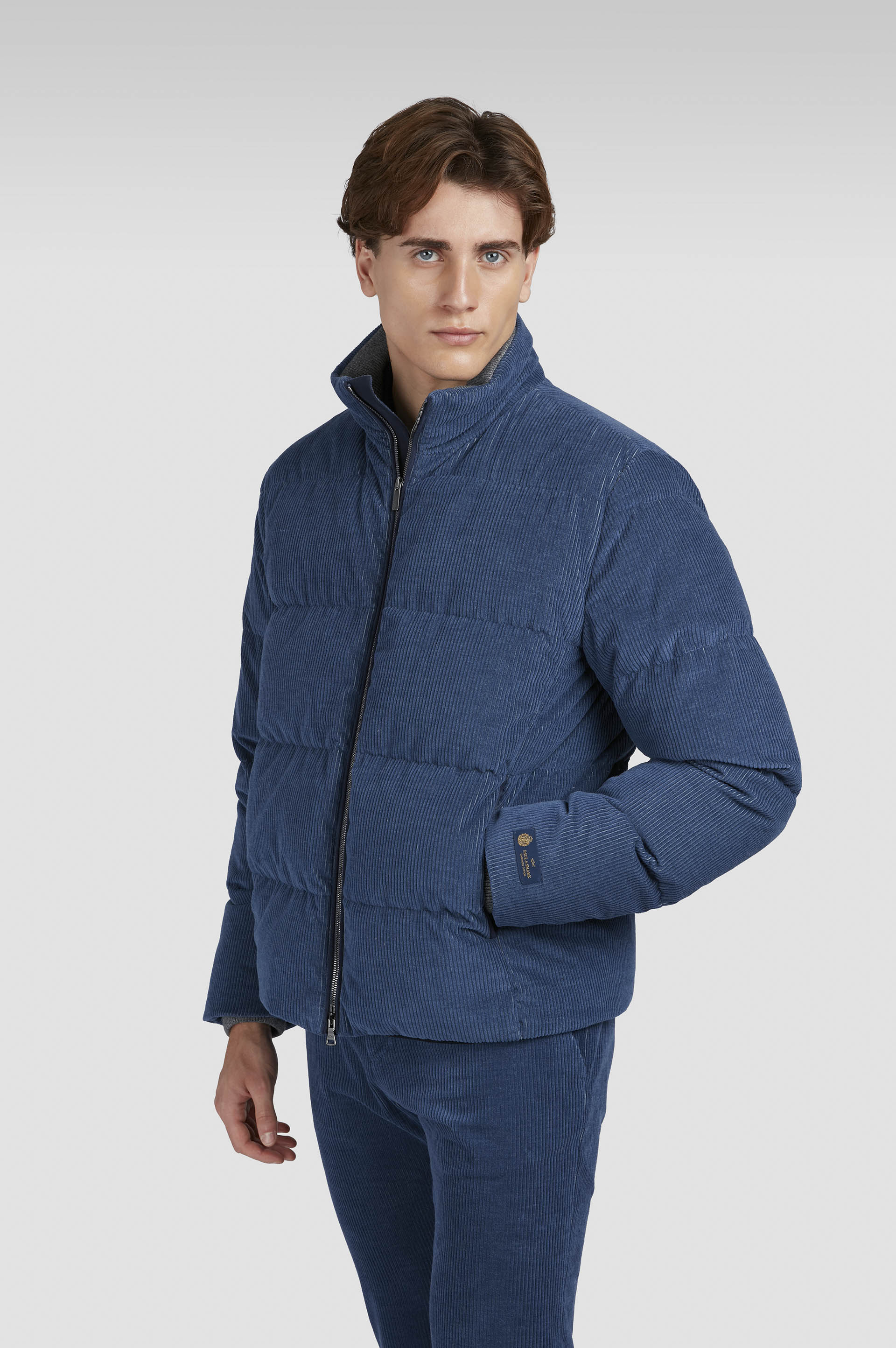 Ultralight down jacket in cashmere and cotton velvet image number 0 Ultralight down jacket in cashmere and cotton velvet image number 0