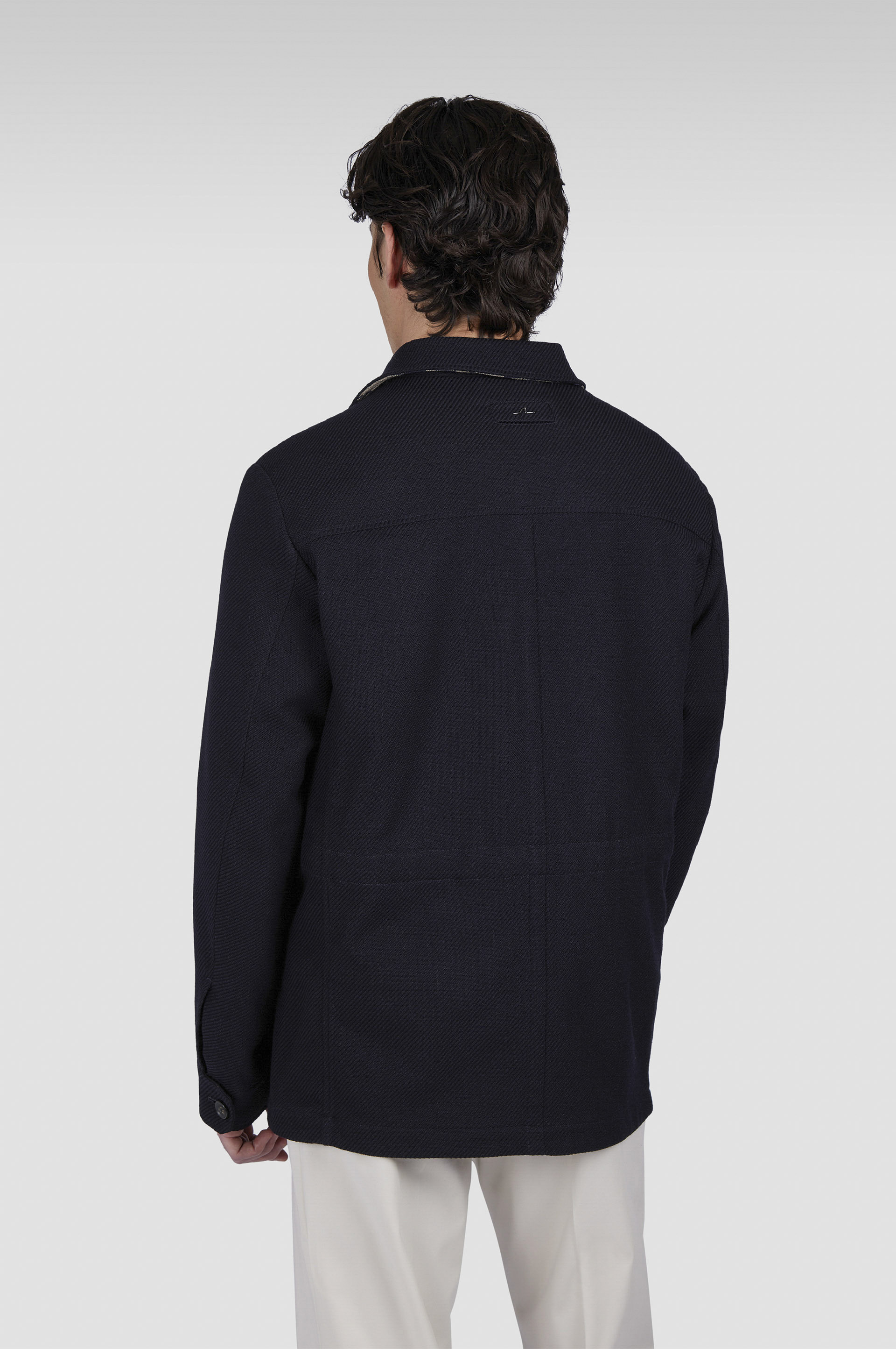 Veste de terrain en laine image number 3