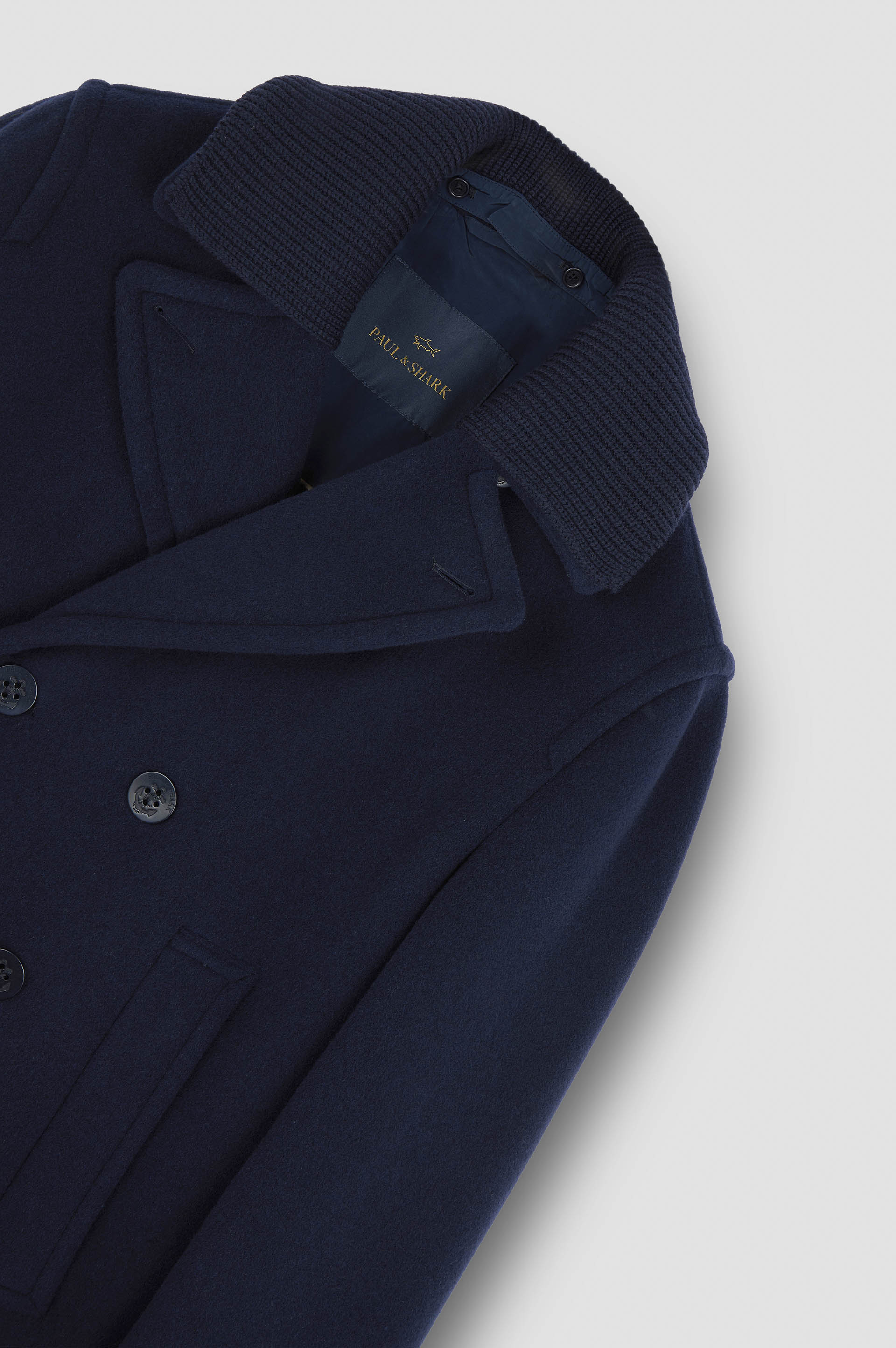 True Peacoat in wool and cashmere image number 5 True Peacoat in wool and cashmere image number 5