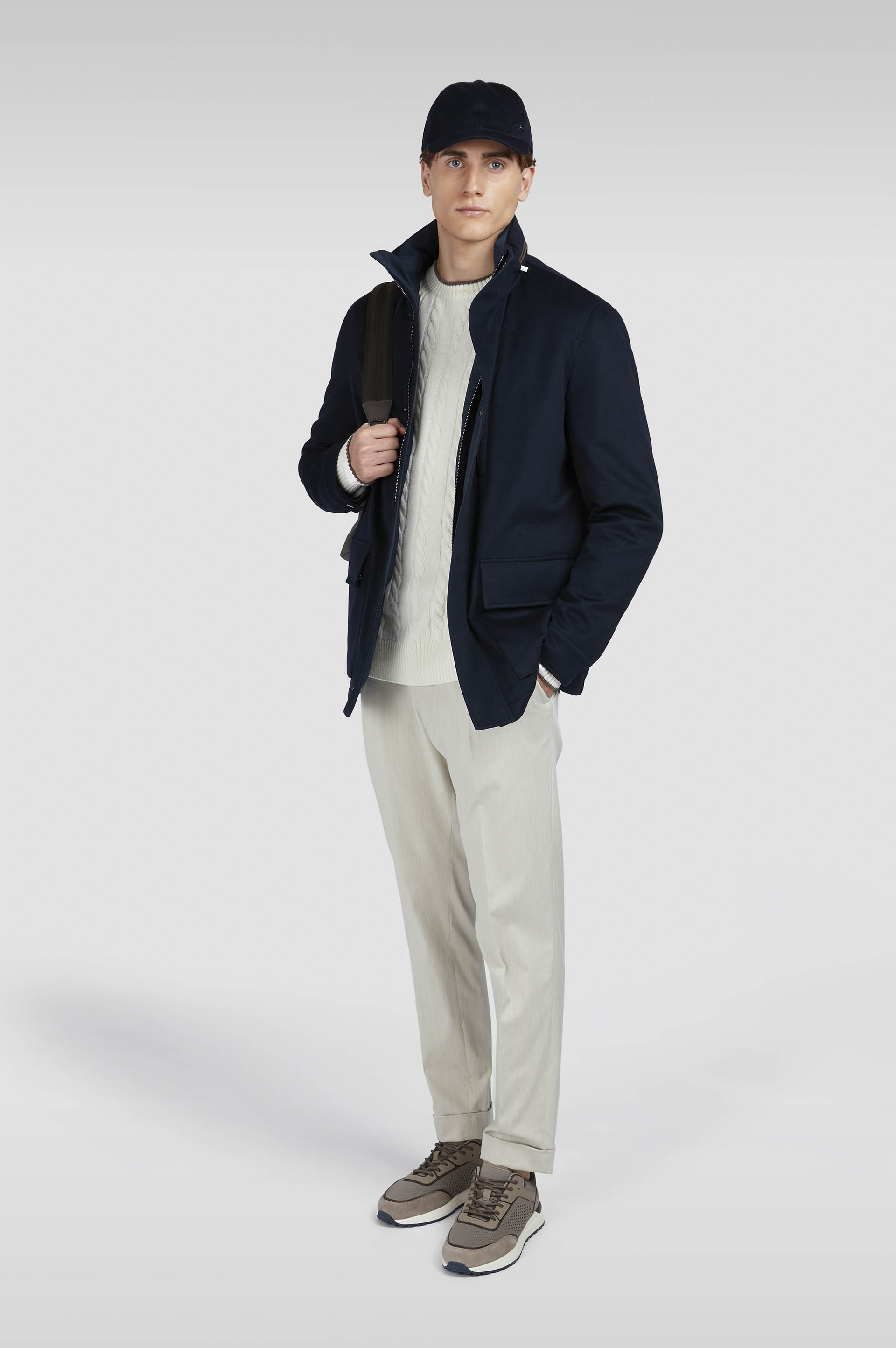 Manteau carcoat en cachemire image number 2 Manteau carcoat en cachemire image number 2