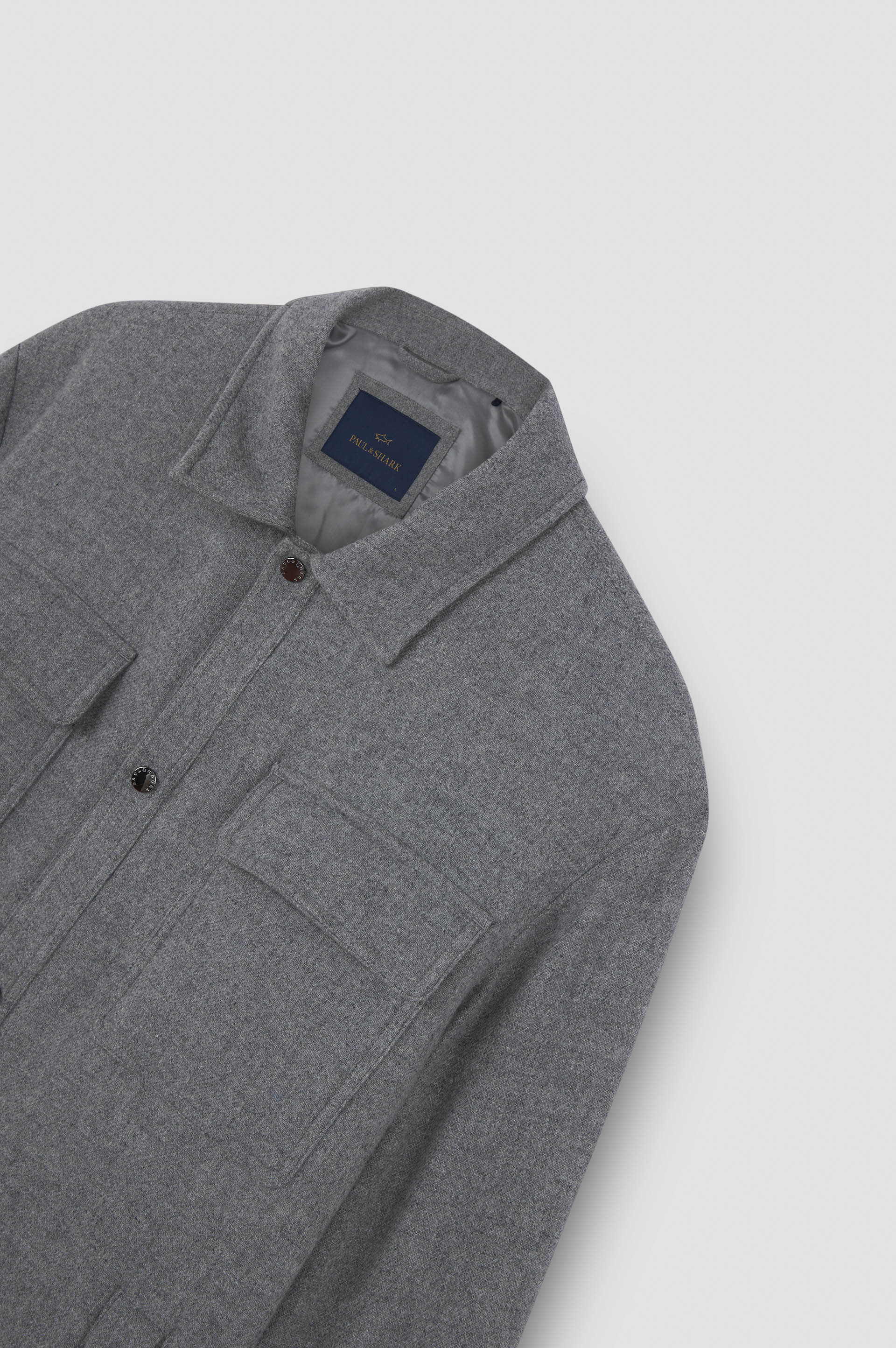 Quilted wool and cashmere shacket image number 5 Quilted wool and cashmere shacket image number 5