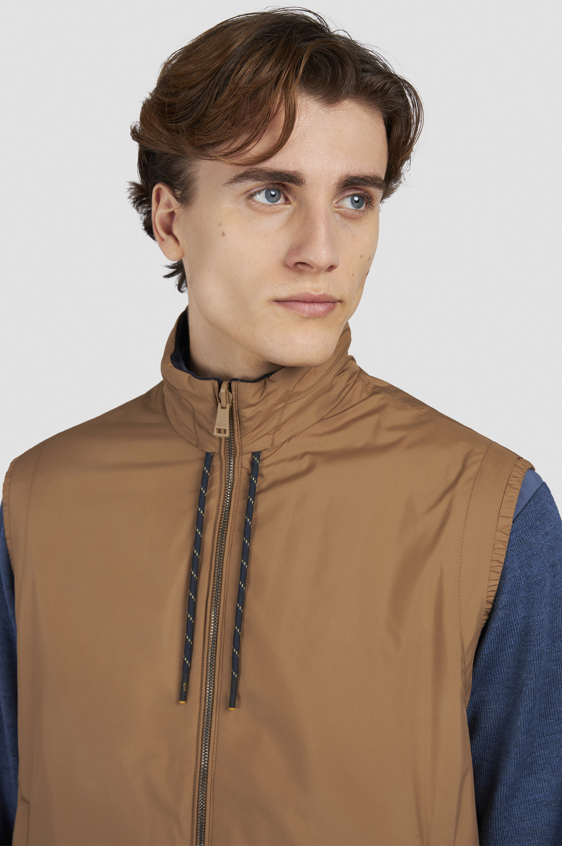 Reversible gilet in wool, silk, and microfiber image number 4 Reversible gilet in wool, silk, and microfiber image number 4