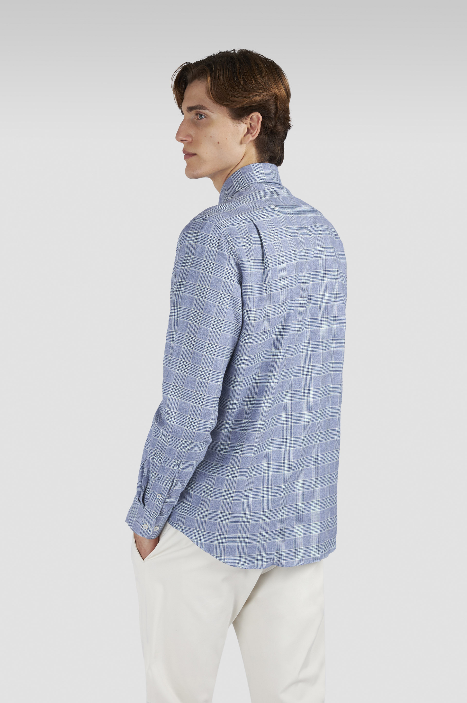 X-Soft cotton shirt with checkered pattern image number 3 X-Soft cotton shirt with checkered pattern image number 3