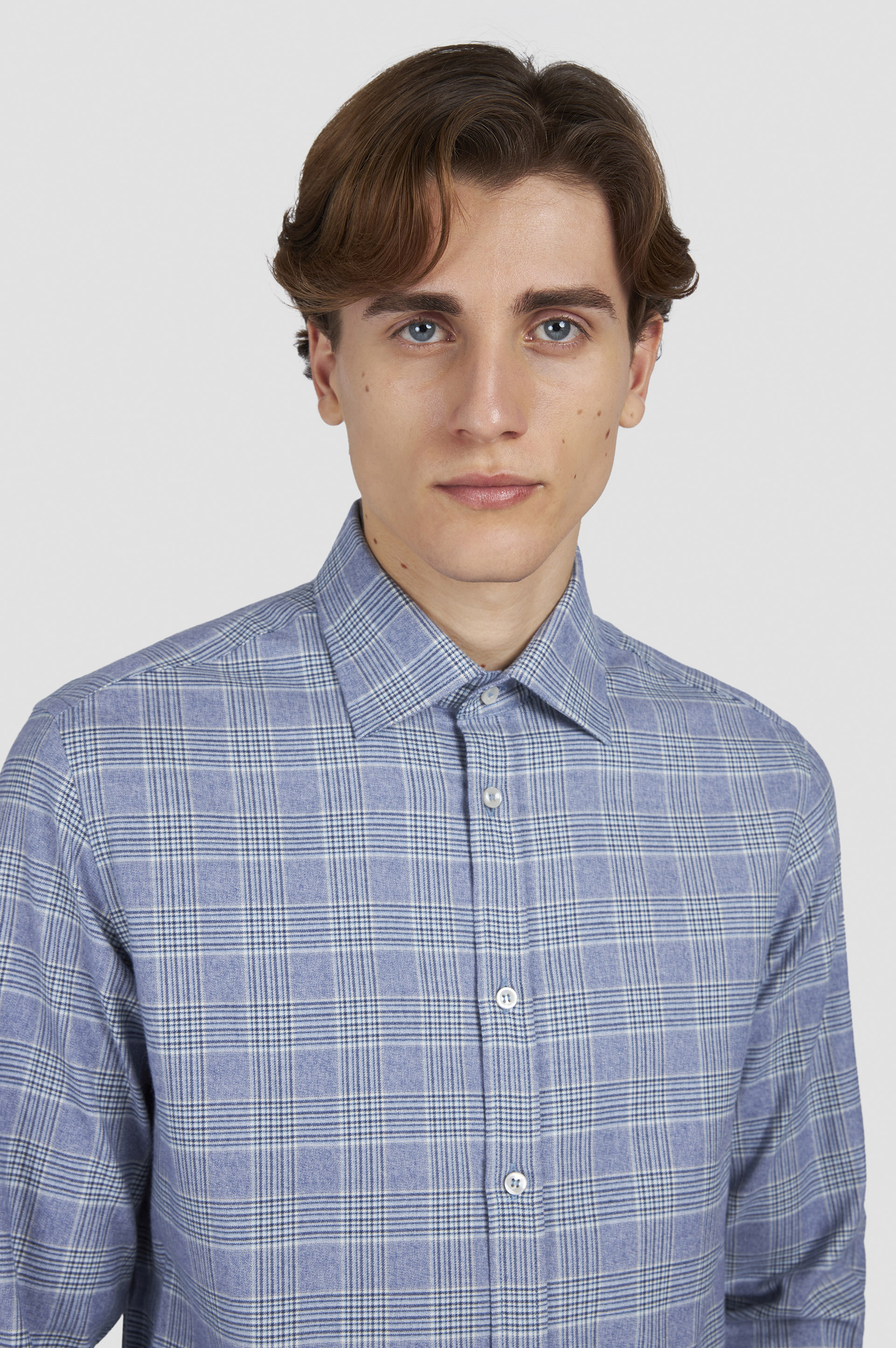 X-Soft cotton shirt with checkered pattern image number 4 X-Soft cotton shirt with checkered pattern image number 4
