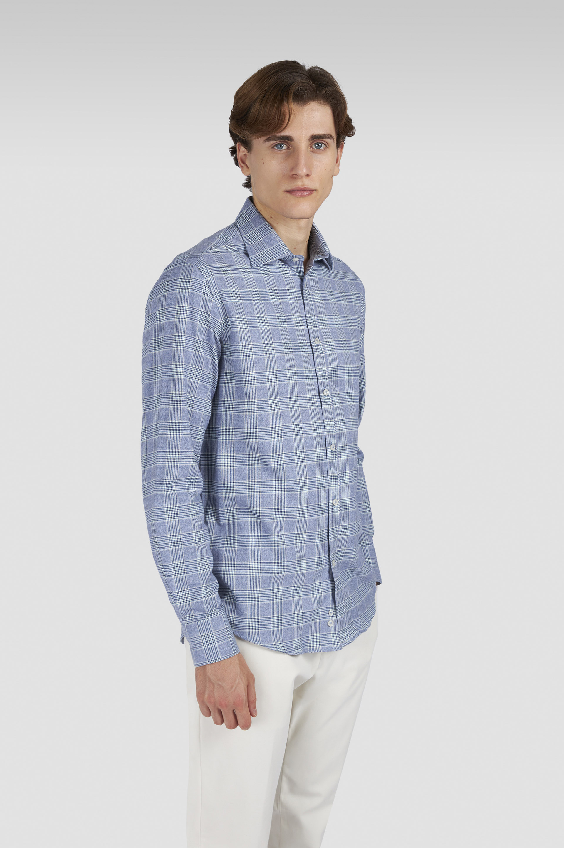 X-Soft cotton shirt with checkered pattern image number 0 X-Soft cotton shirt with checkered pattern image number 0
