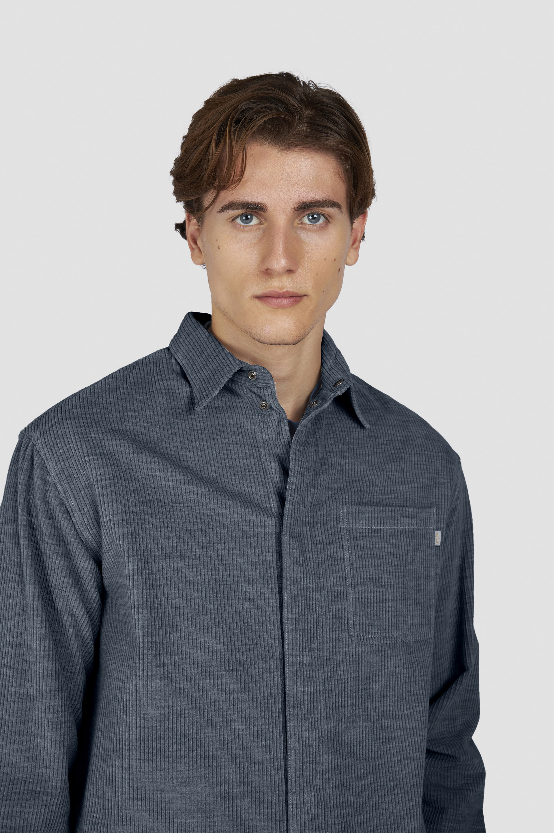 قميص خارجي من قماش الكشمير القطني image number 4