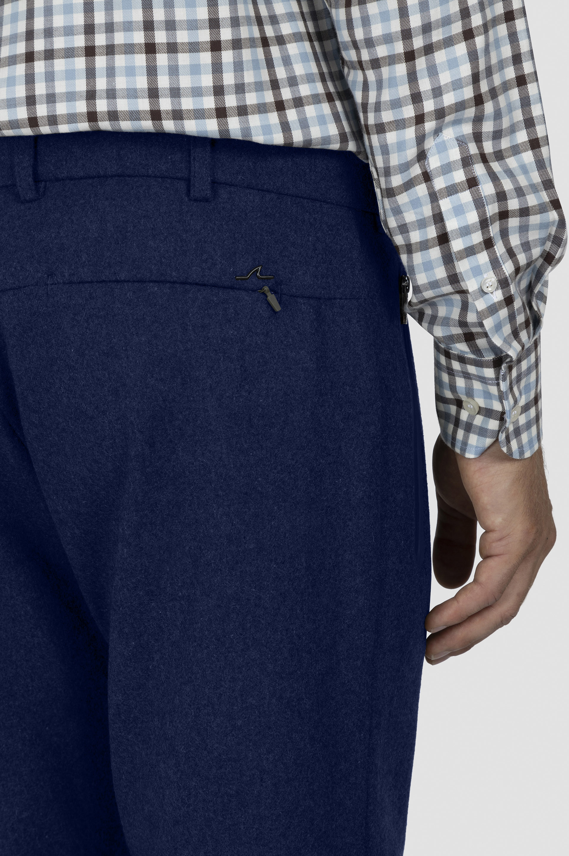 Blended wool chino trousers image number 4