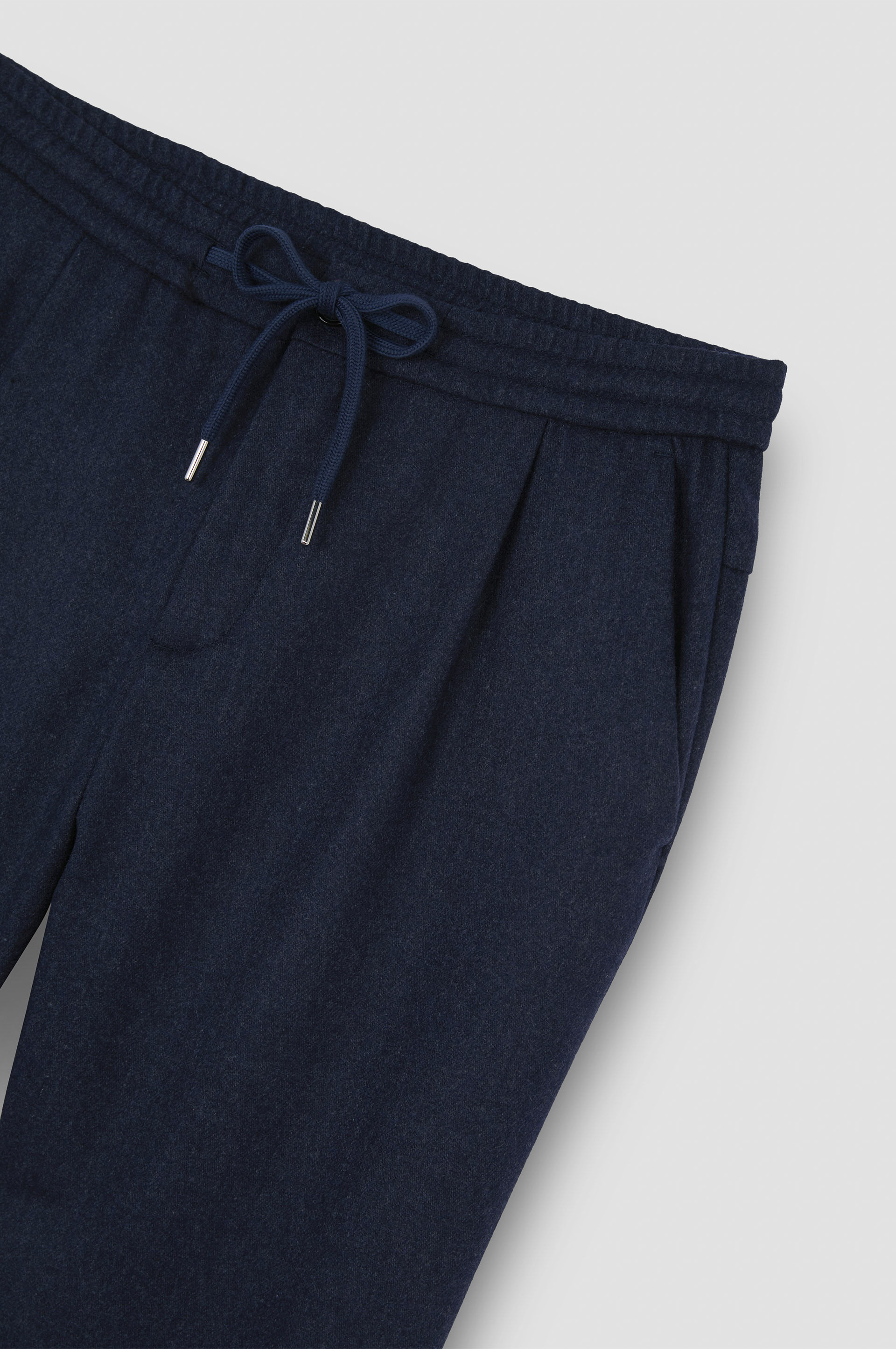 Wool blend trousers with pleats image number 5