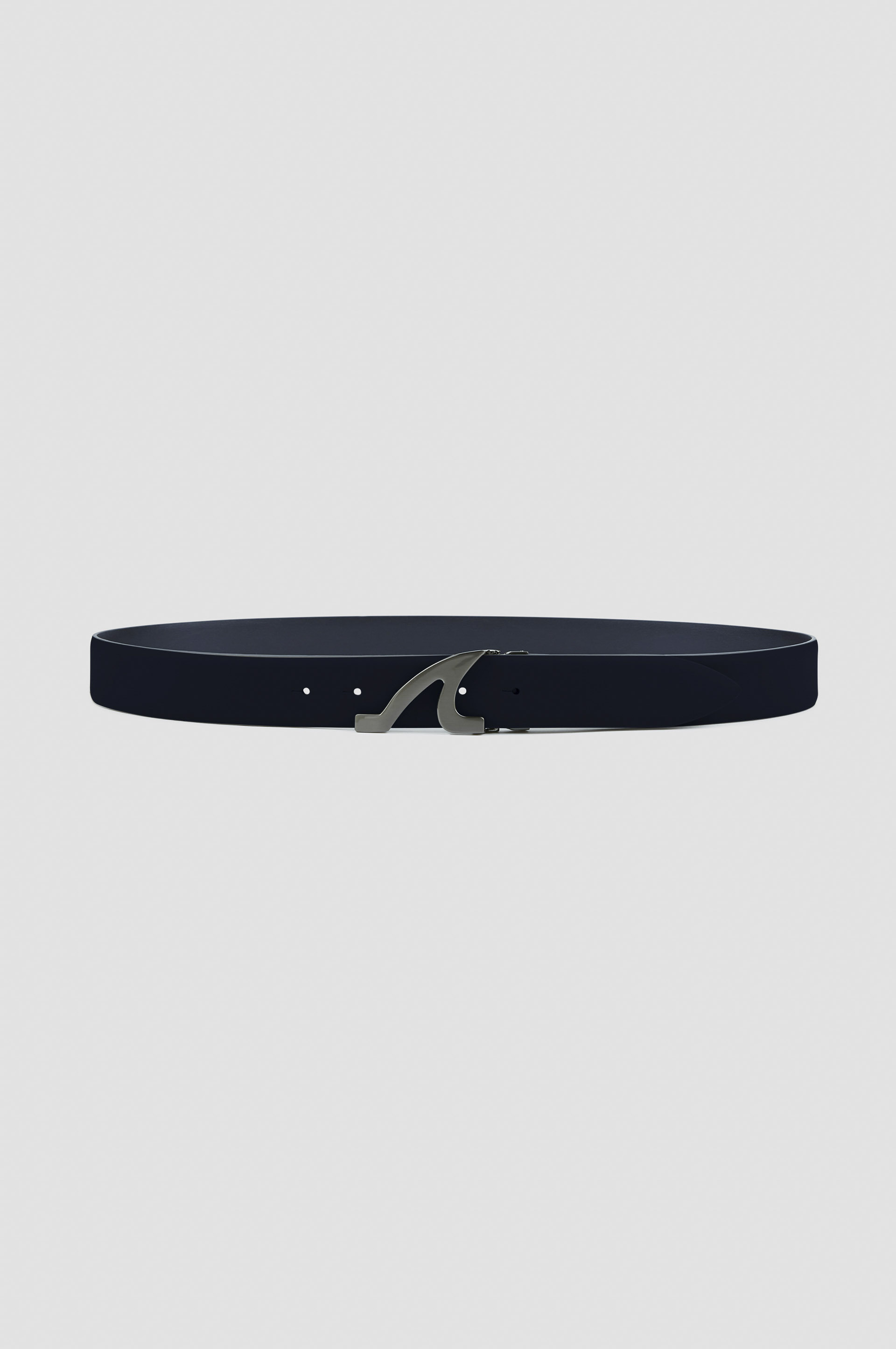 Fin-buckle leather belt image number 0 Fin-buckle leather belt image number 0