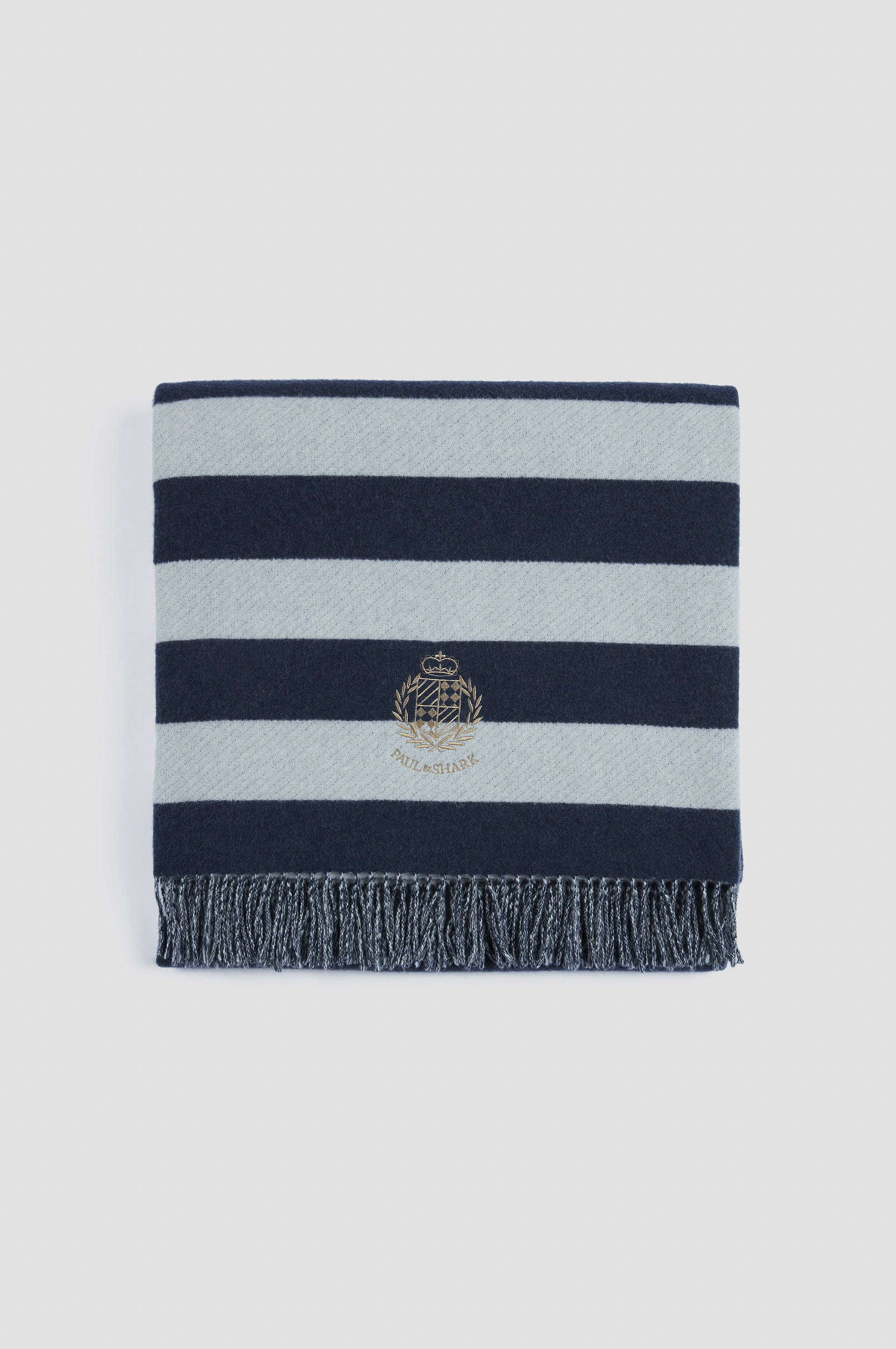 Manta de lana y cachemira con bordado heráldico image number 0 Manta de lana y cachemira con bordado heráldico image number 0