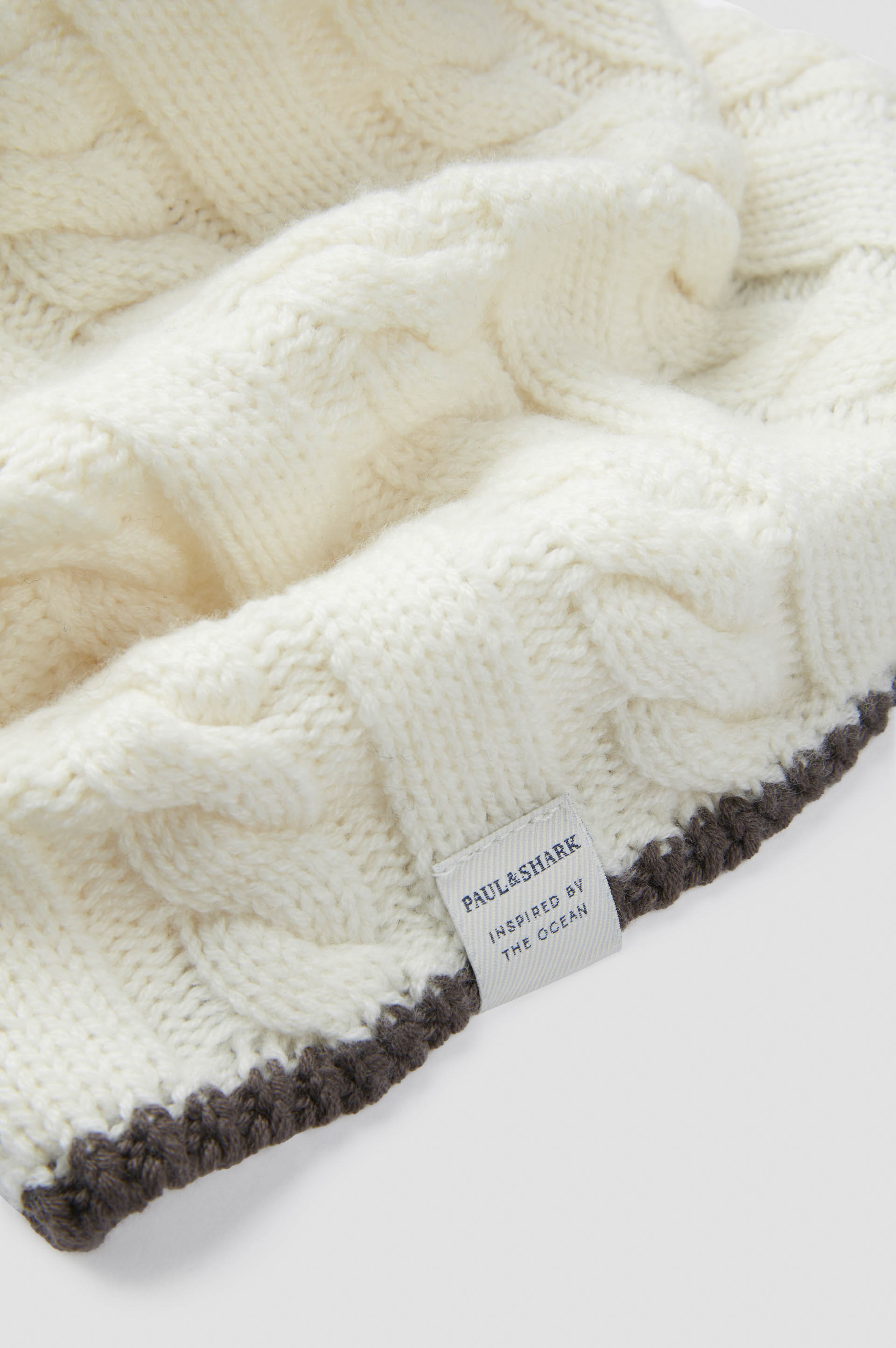 Wool and cashmere scarf image number 1 Wool and cashmere scarf image number 1